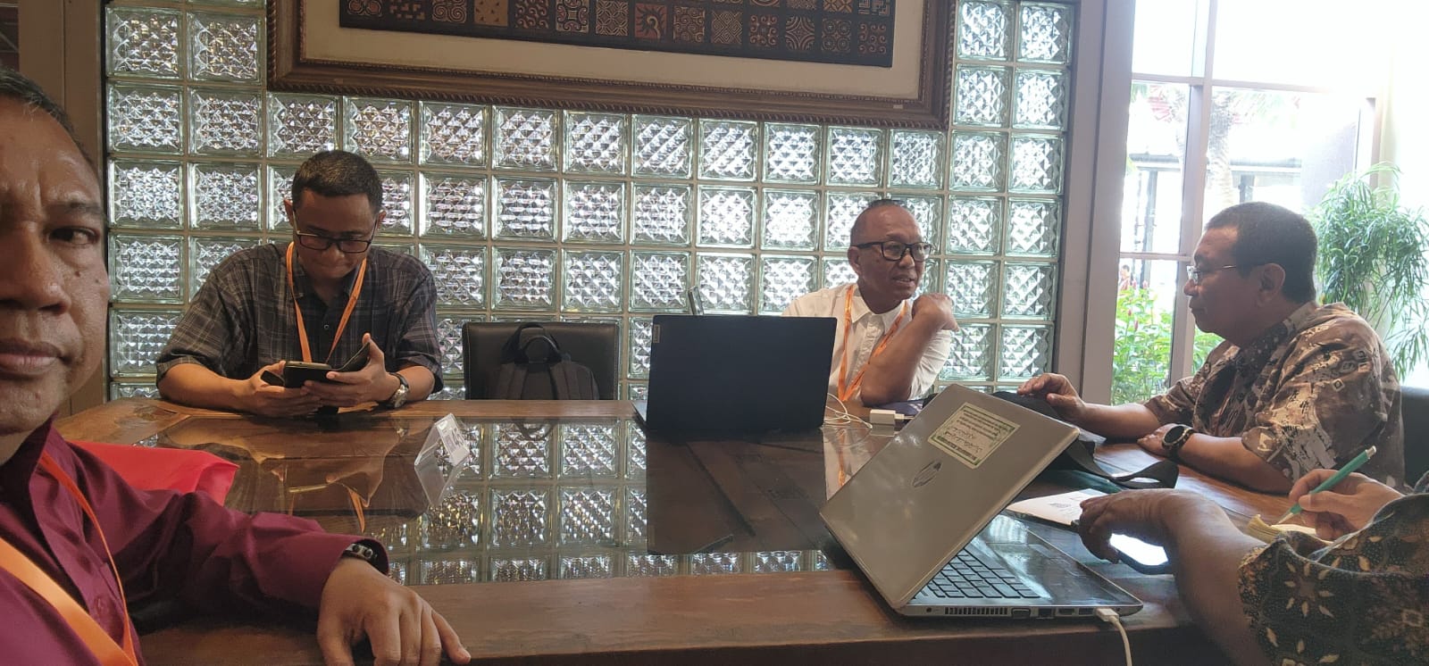 Business Meeting Room Booking