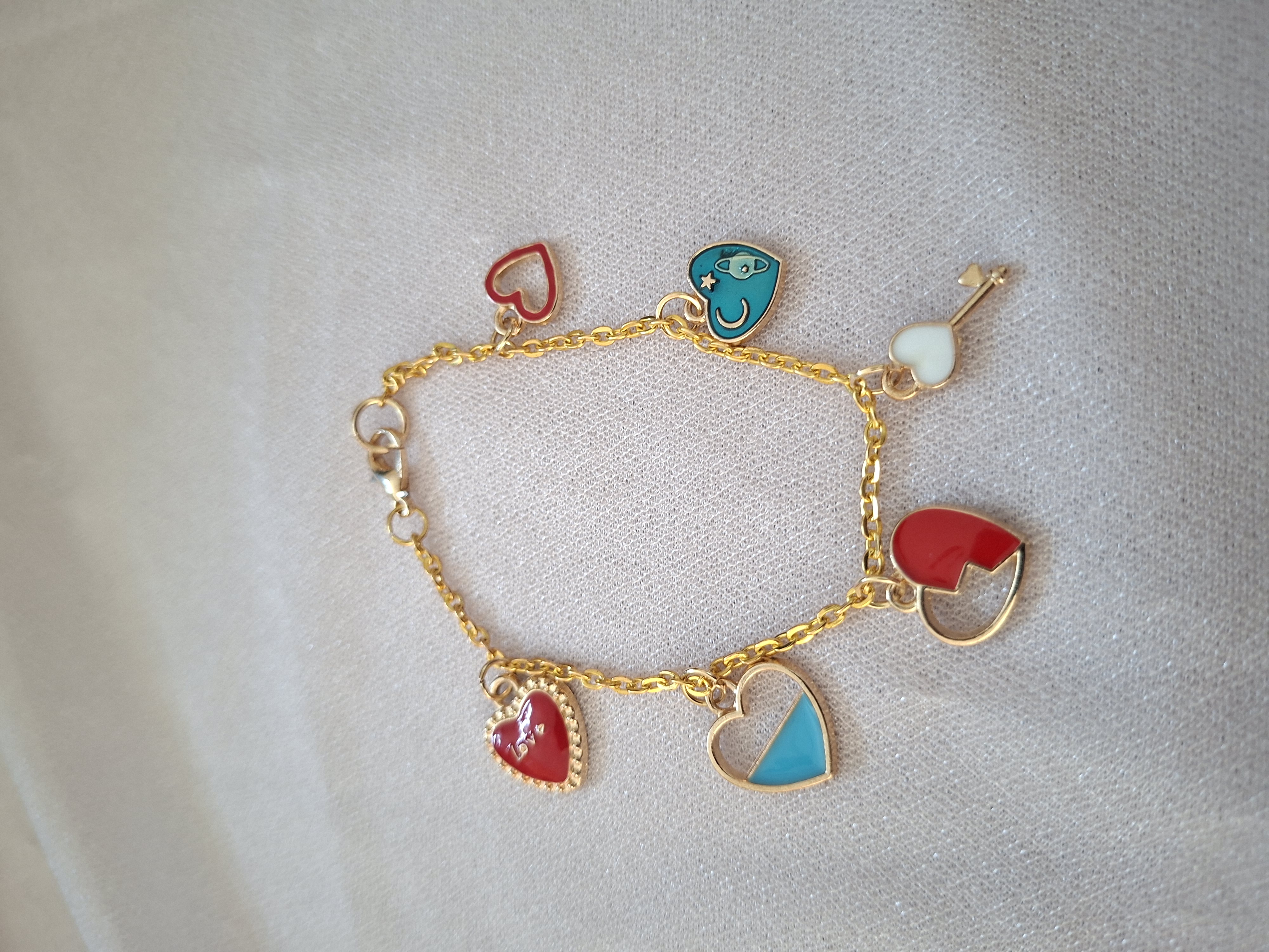 Bracelet Couleur 6 Breloques