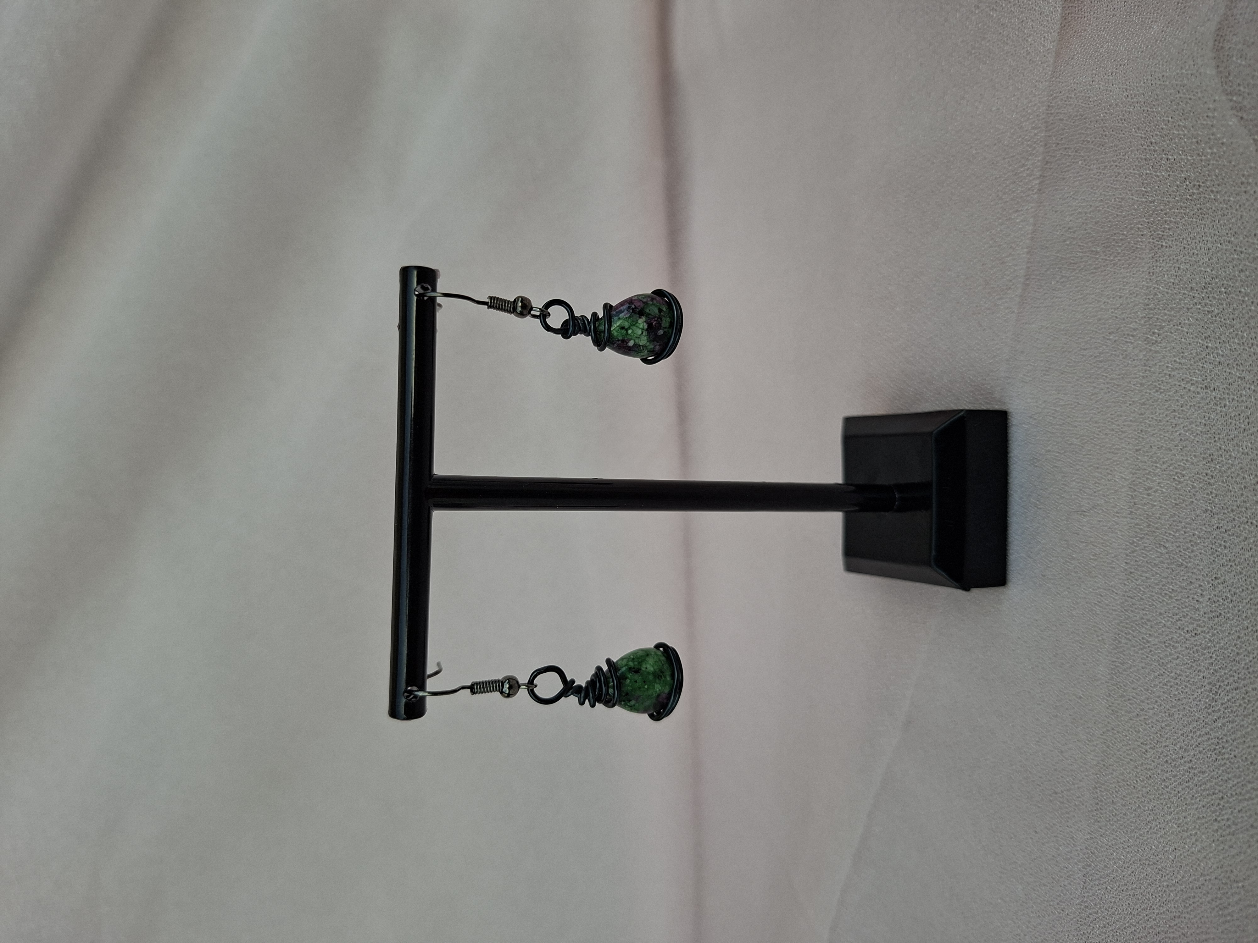 Boucle d'oreille GOUTTELETTE Noir