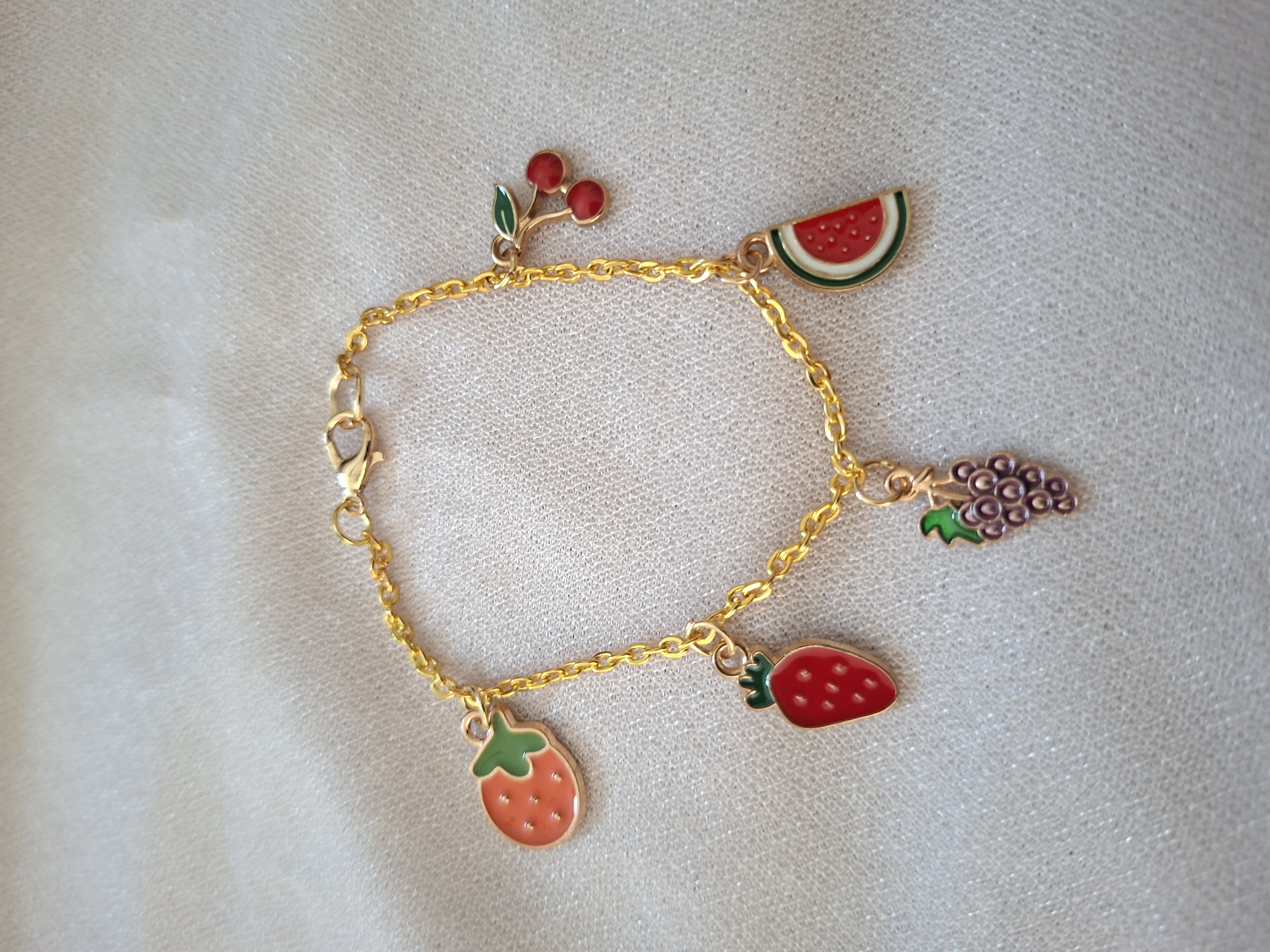 Bracelet Couleur 5 breloques