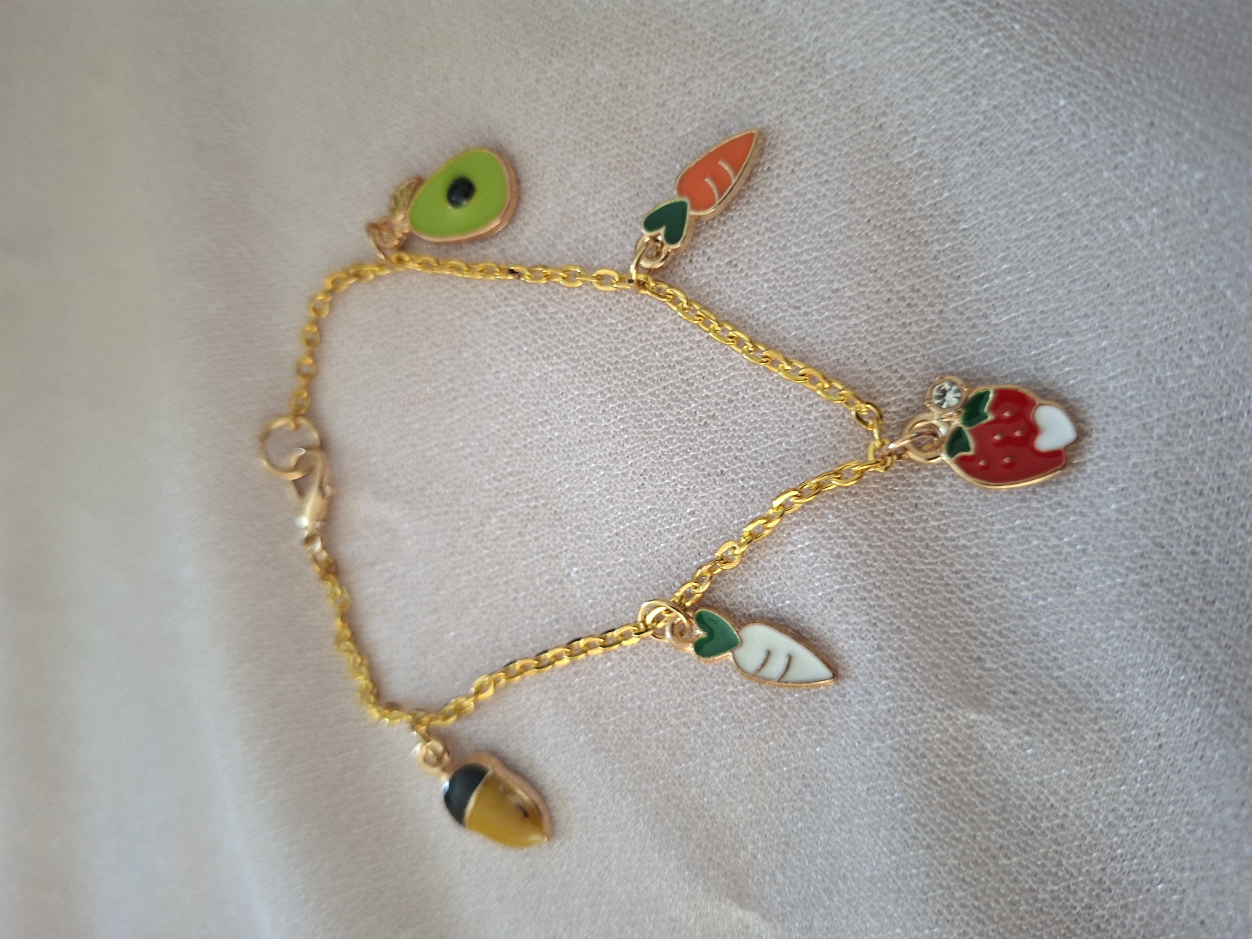 Bracelet Couleur 5 breloques