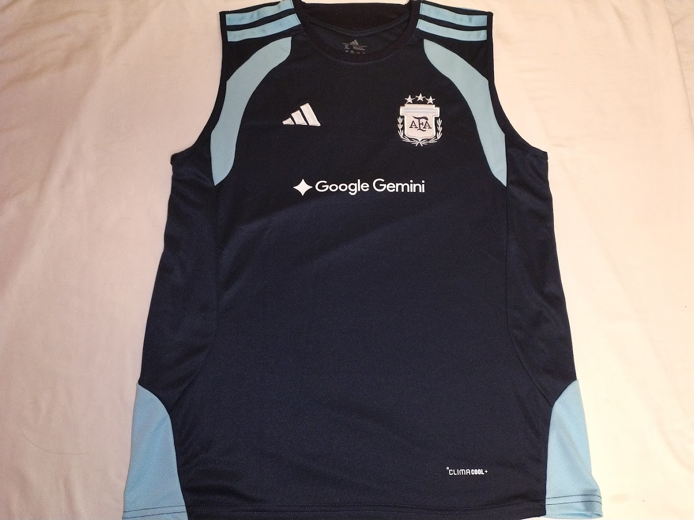 Musculosa AFA Google Gemini