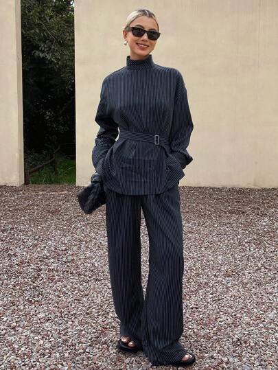 Conjunto Digital de Moda Minimalista
