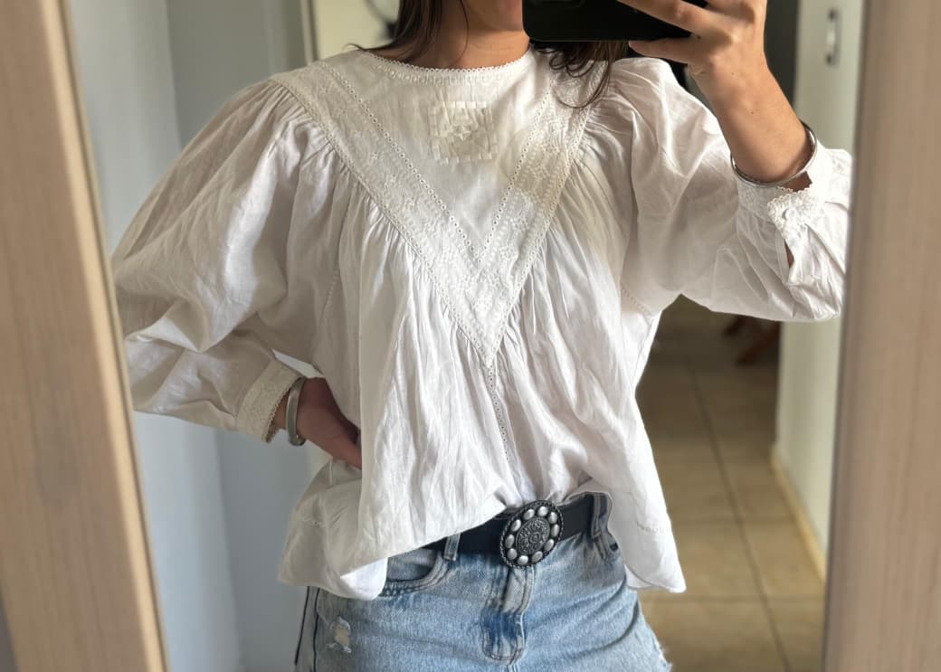 Blusa bordada