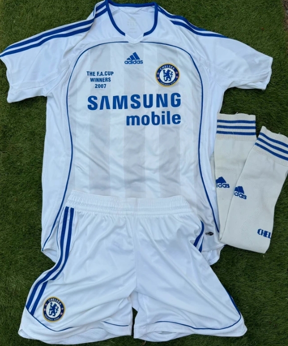 [RARE] Kit Complet Chelsea 2007 - Winners FA Cup - Adidas Vintage