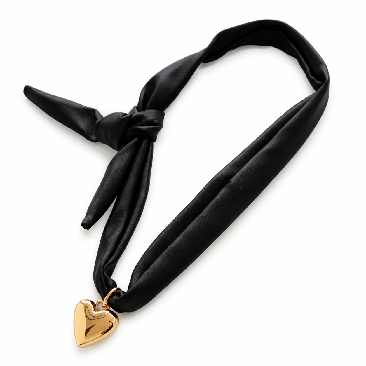 Choker de Tecido com Pingente de Coração