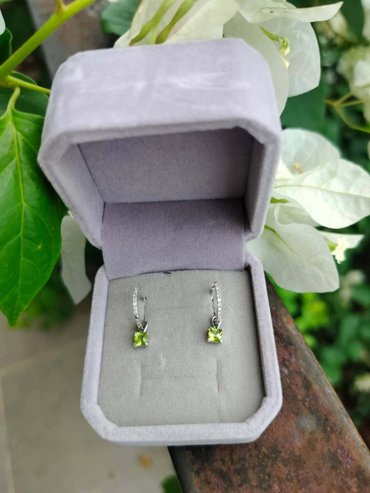 Princess Peridot Dangling Diamonds