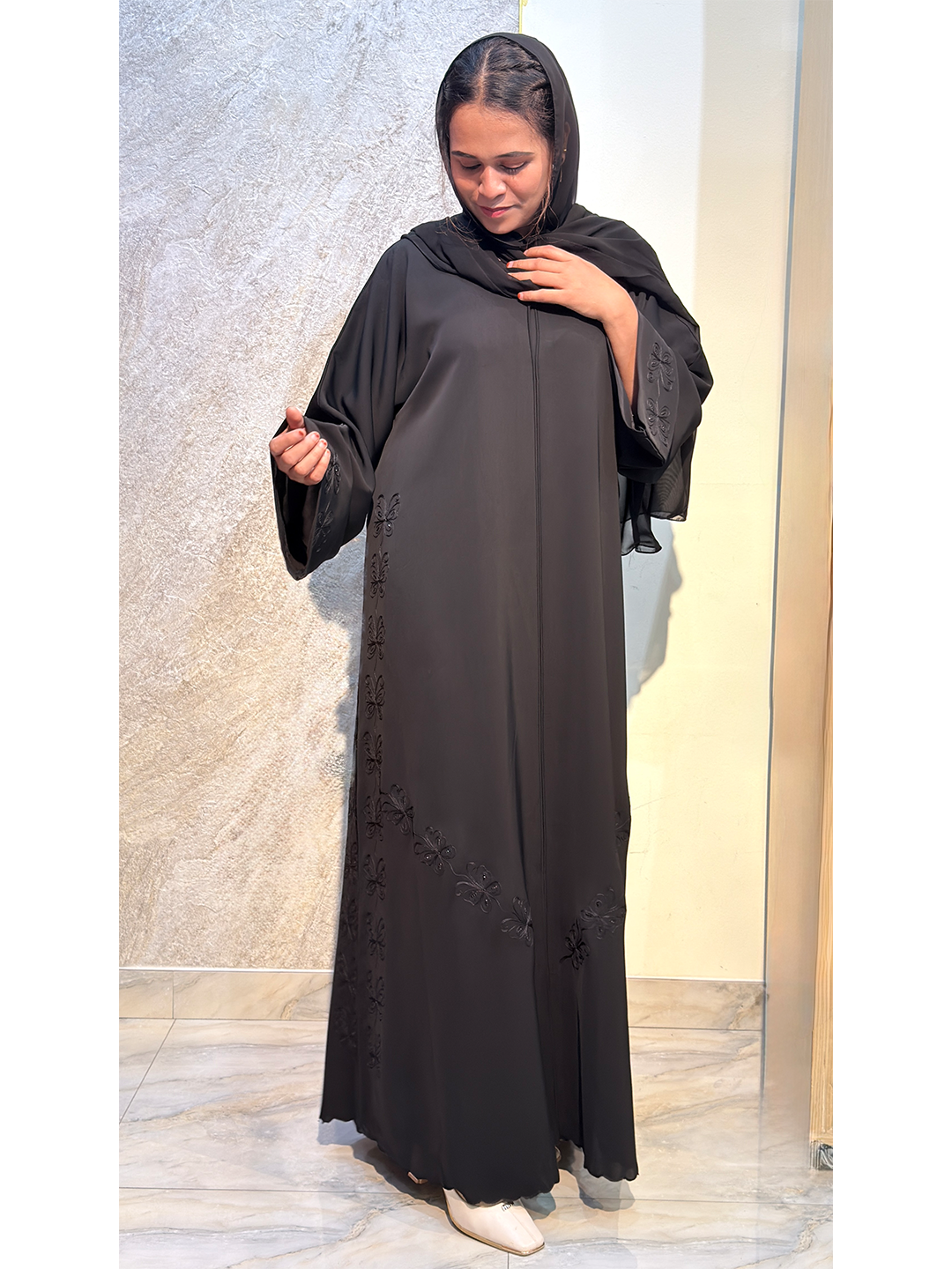 Black Floral Embroidery Abaya