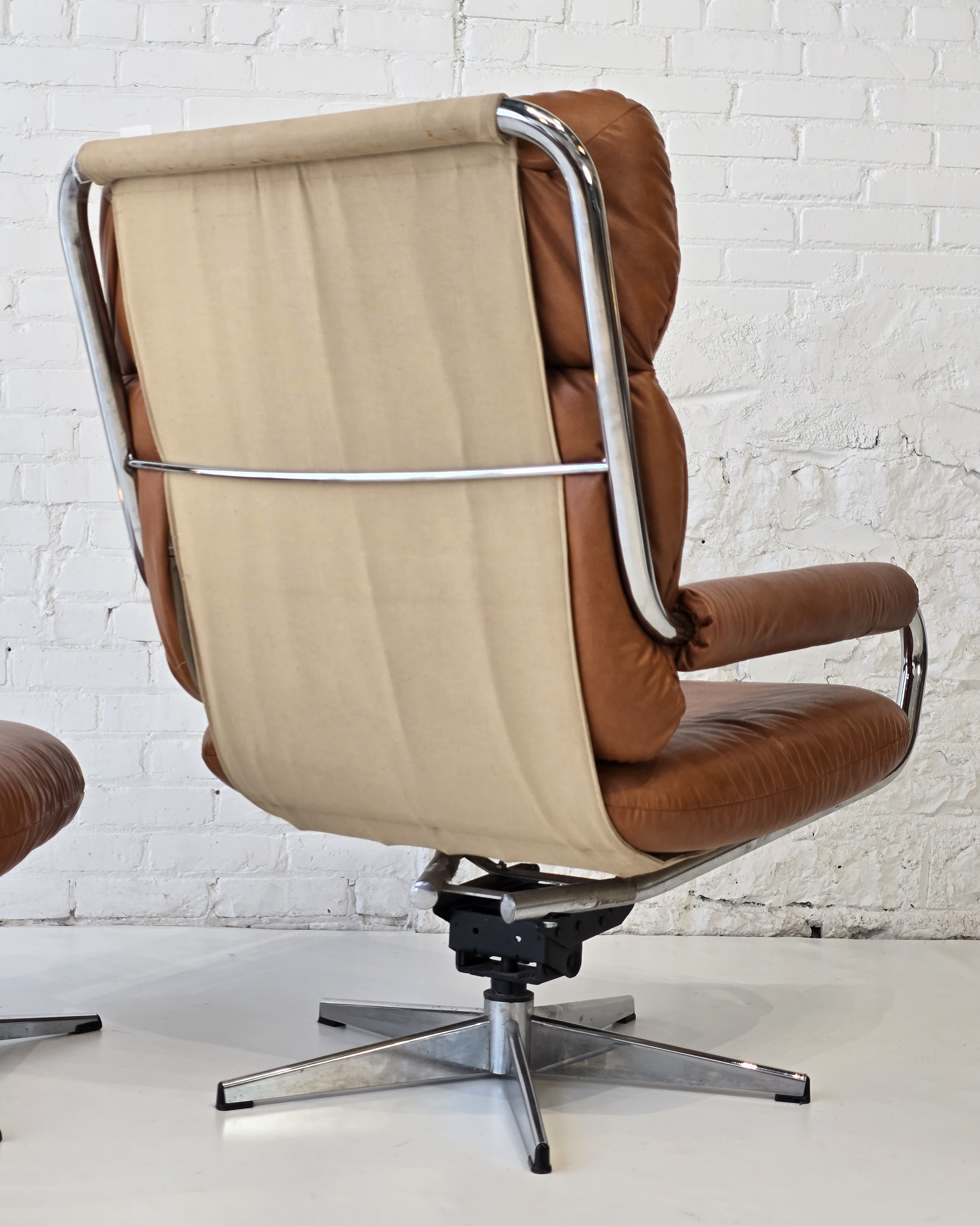Cognac Leather Swivel Lounge Chair & Ottoman
