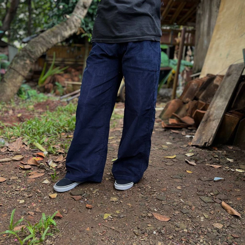 NGE Celana Corduroy Wide Leg Gombrang