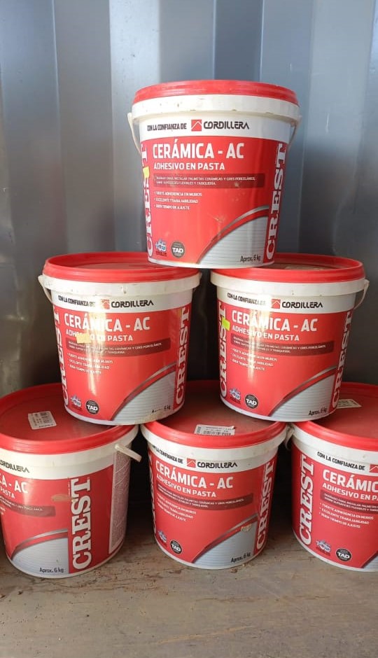 Adhesivo en Pasta Cerámica AC CREST