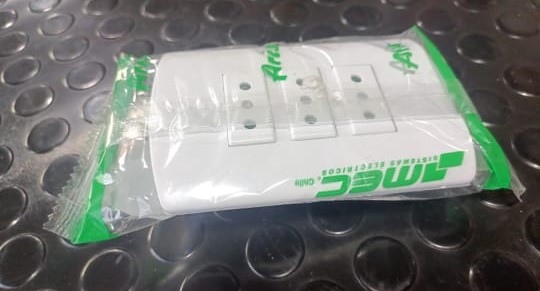 Placa Triple para Interruptor
