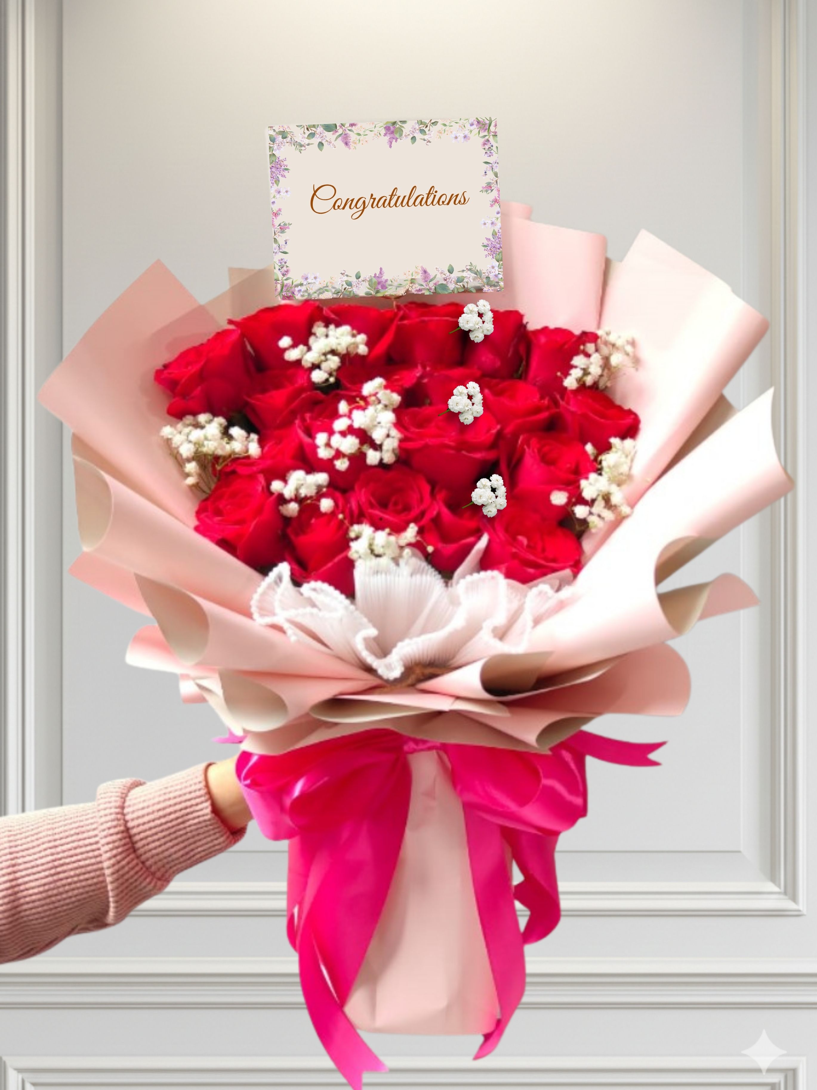 HB51 - Hand Bouquet