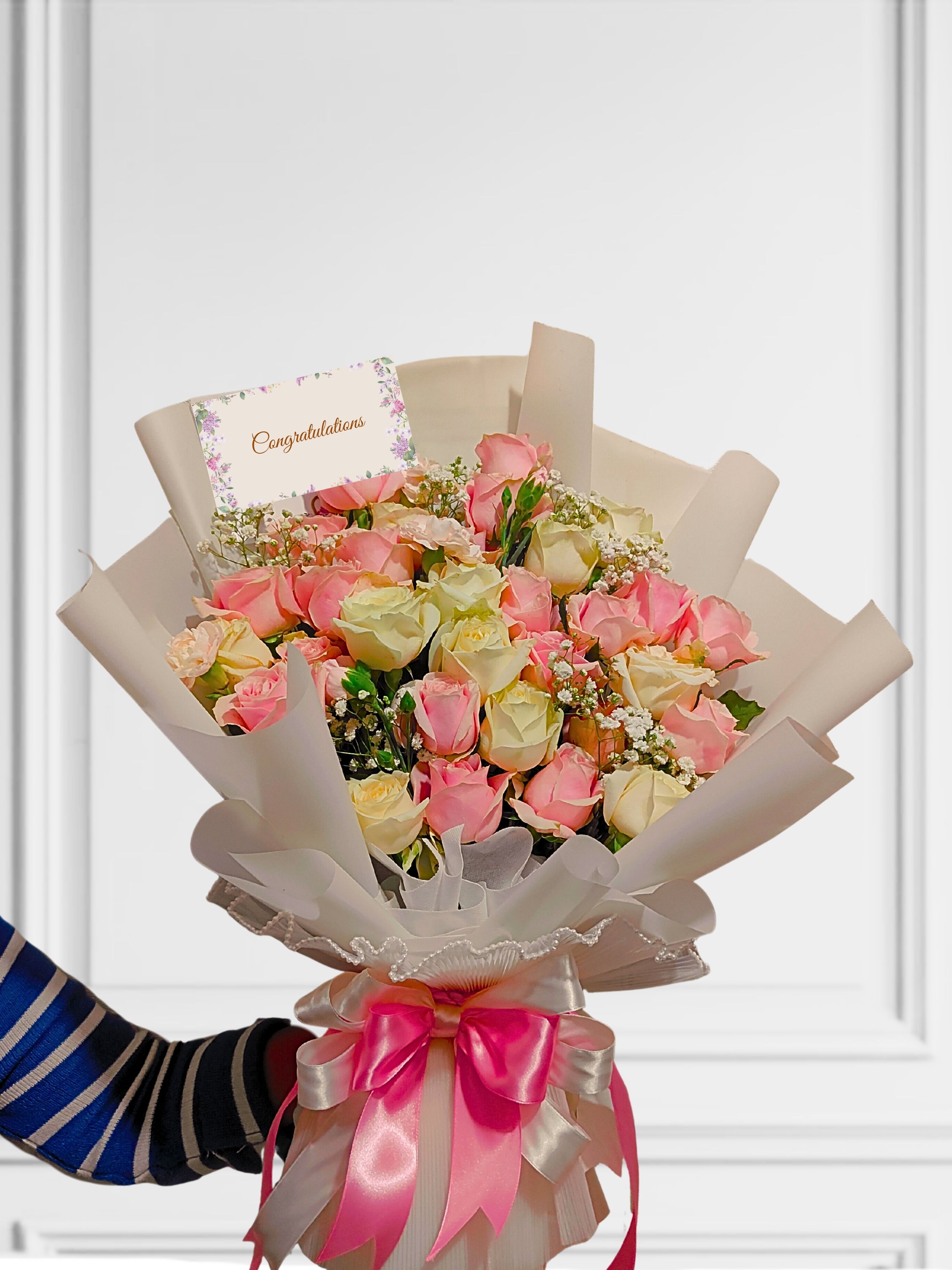 HB50 - Hand Bouquet
