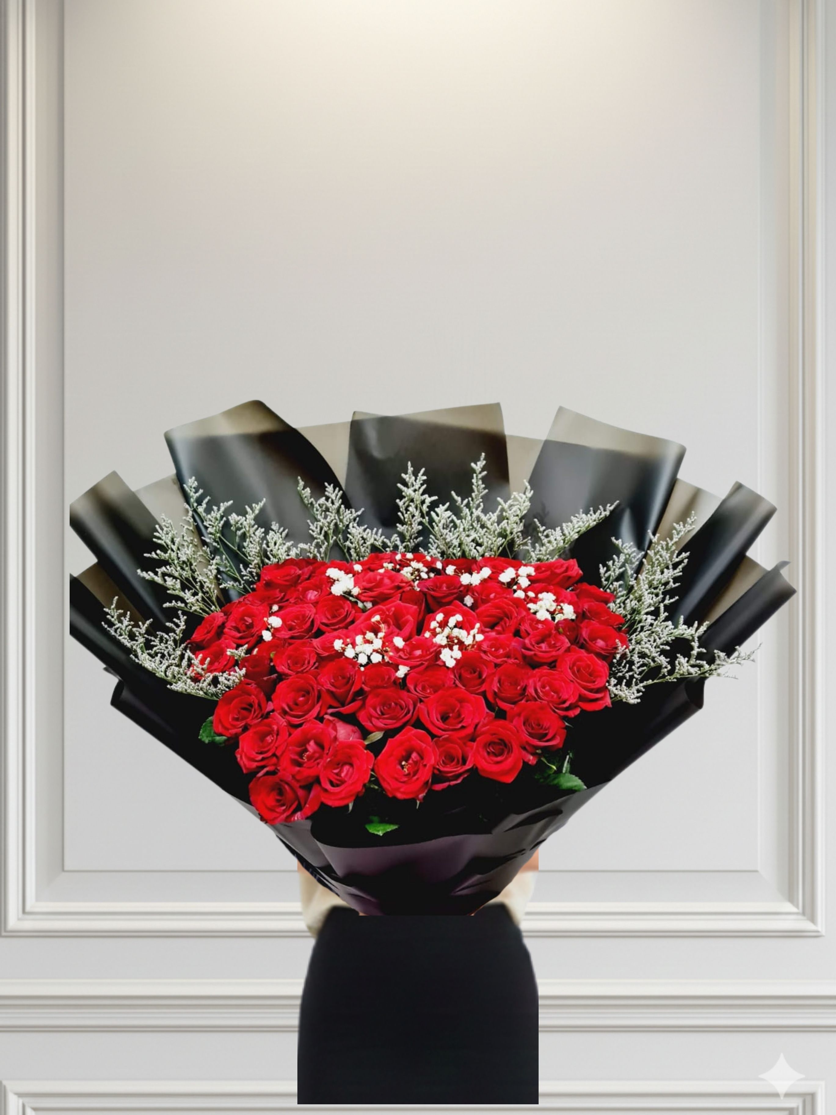 HB58 - Hand Bouquet
