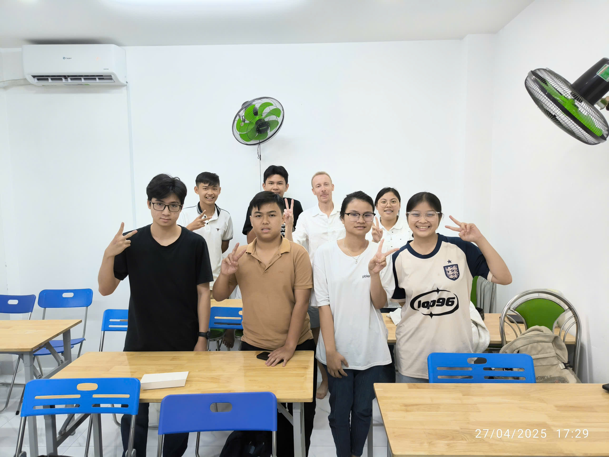 Tiếng Anh Trung Học Cơ Sở
