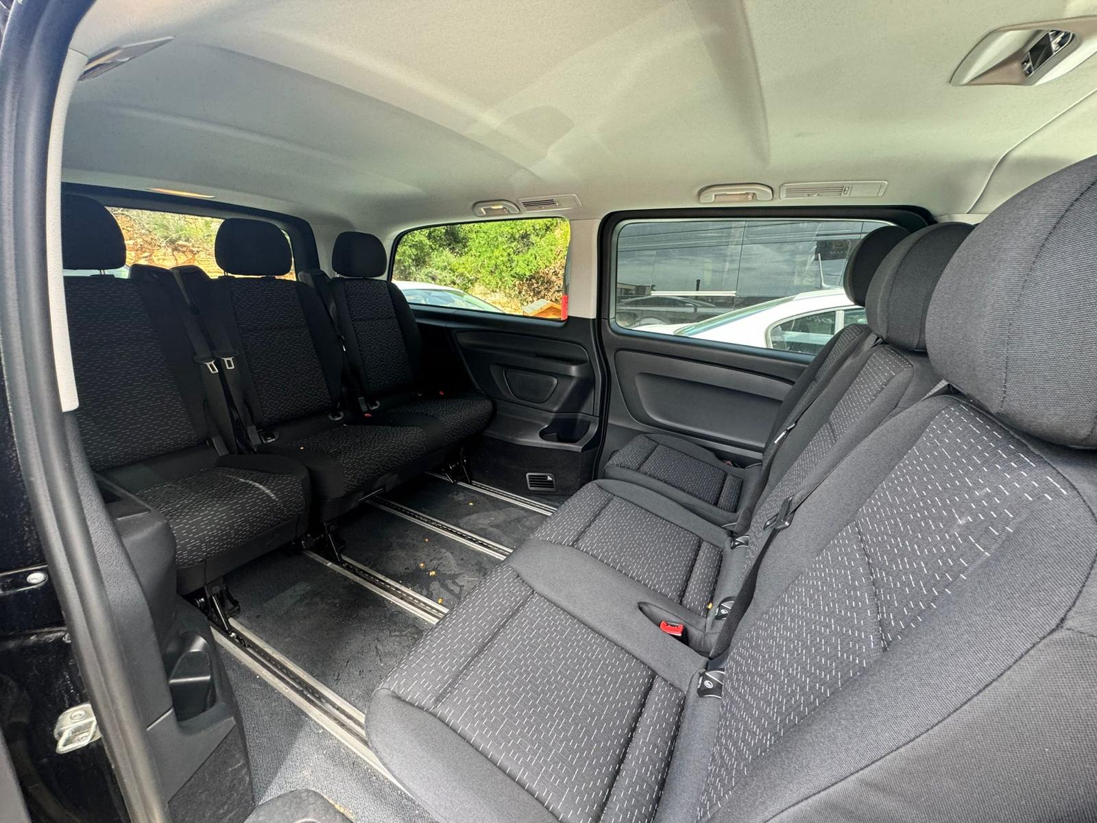 VW Caravelle