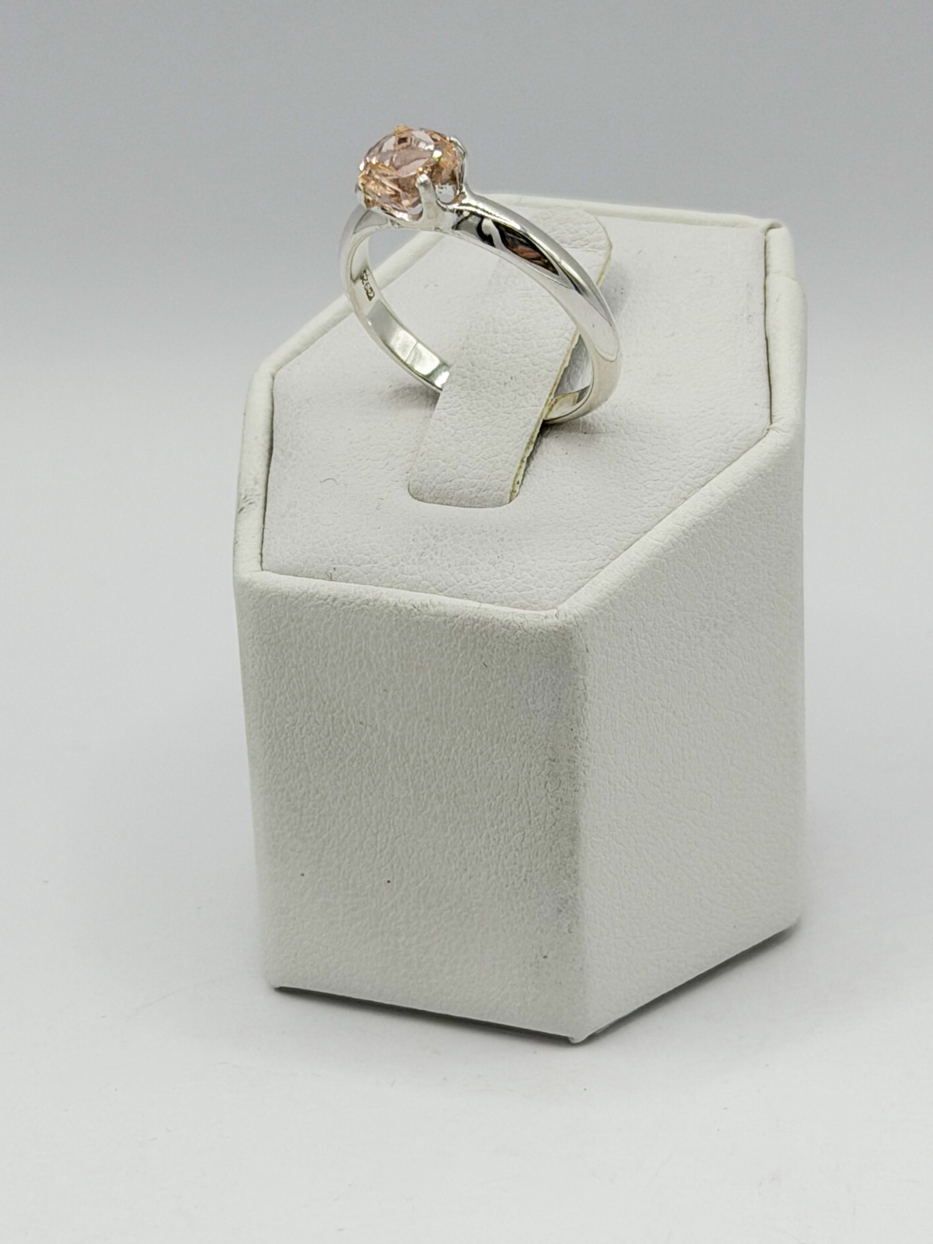Sterling Silver Morganite Ring size 7