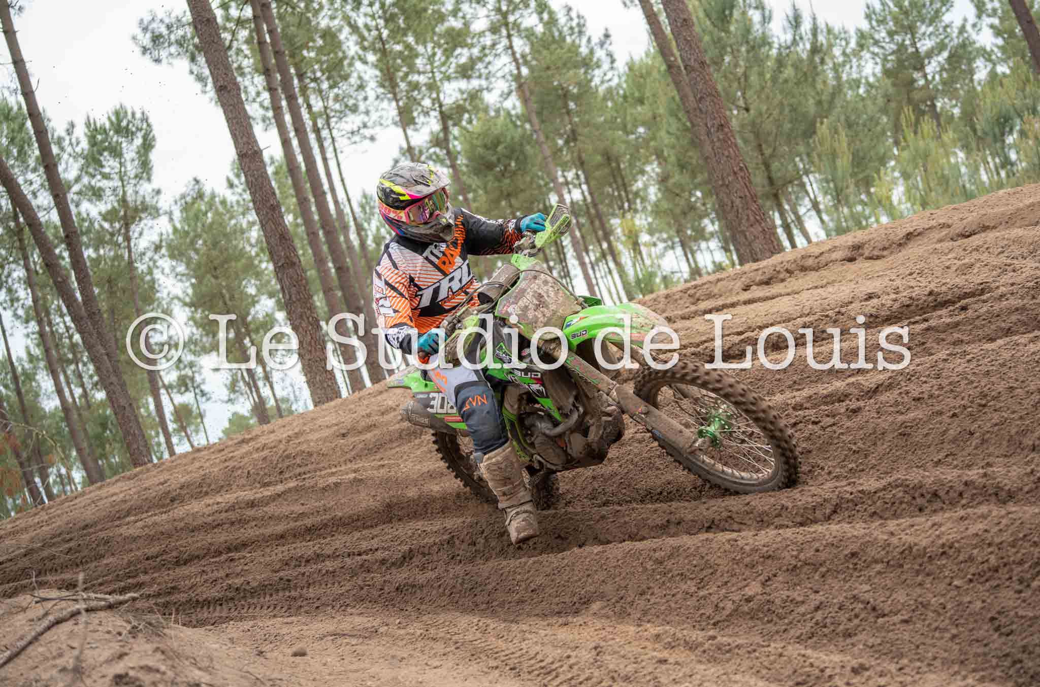 Moto 308