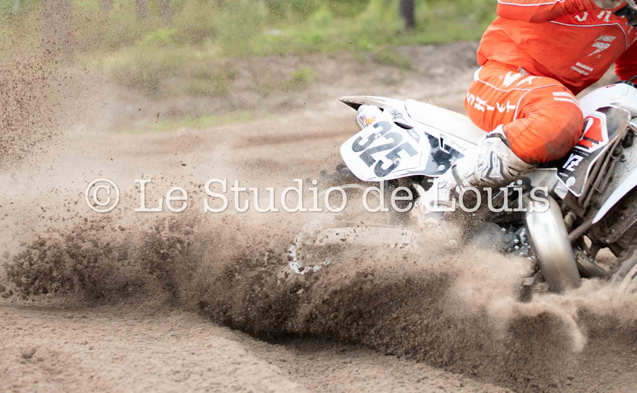 Moto 325