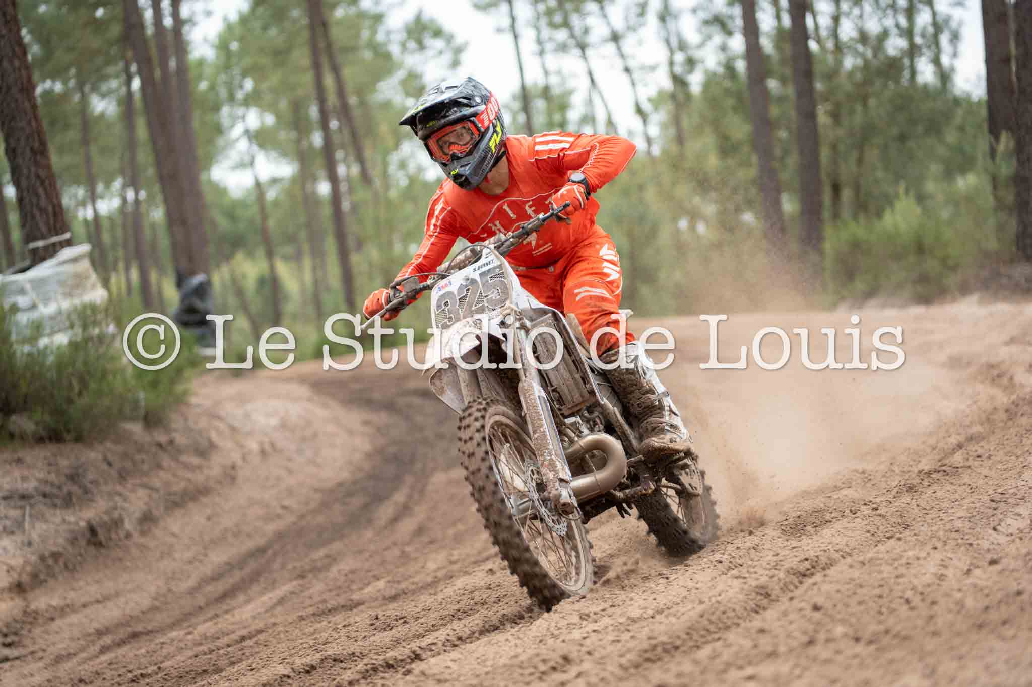 Moto 325