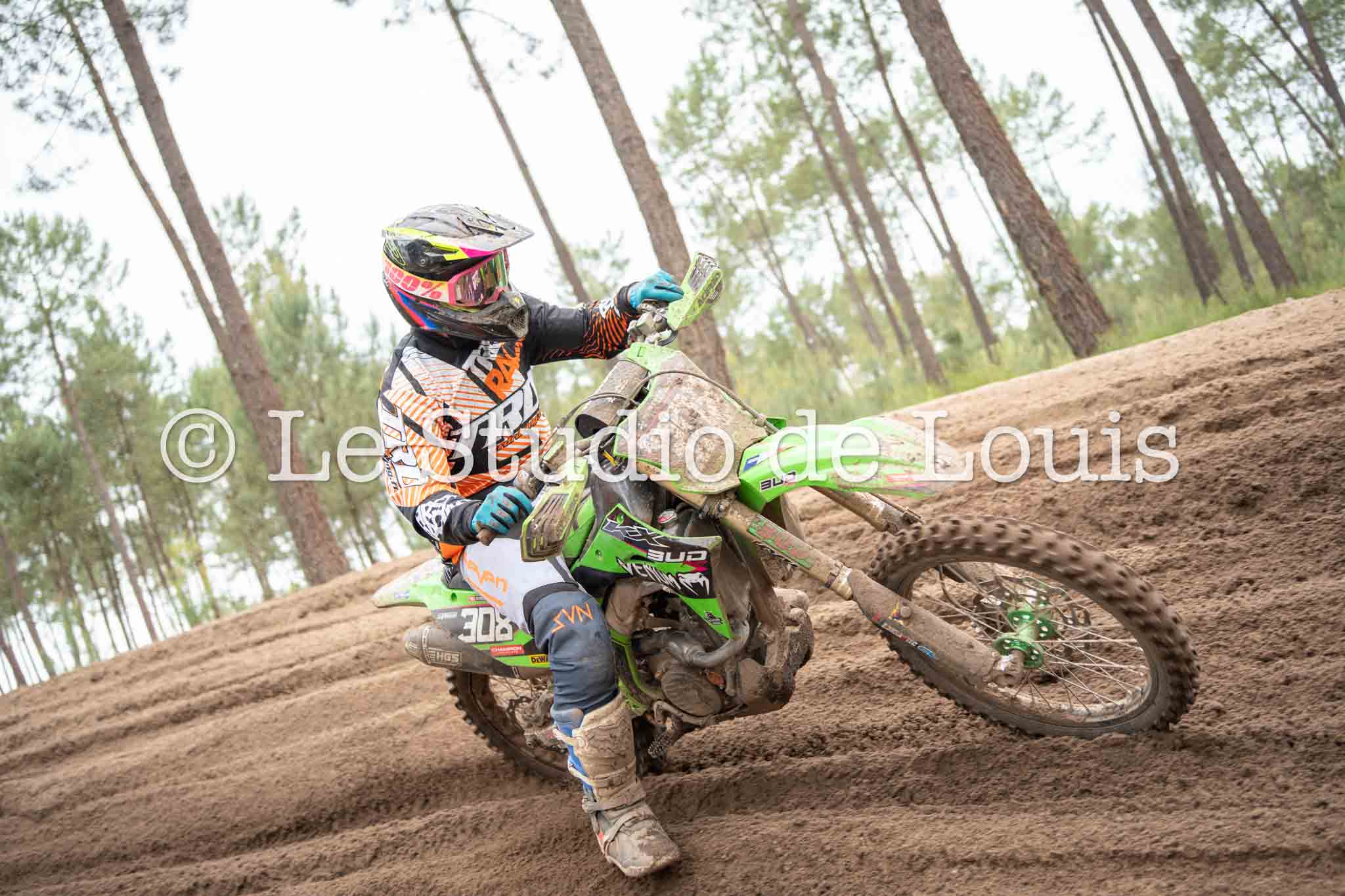 Moto 308