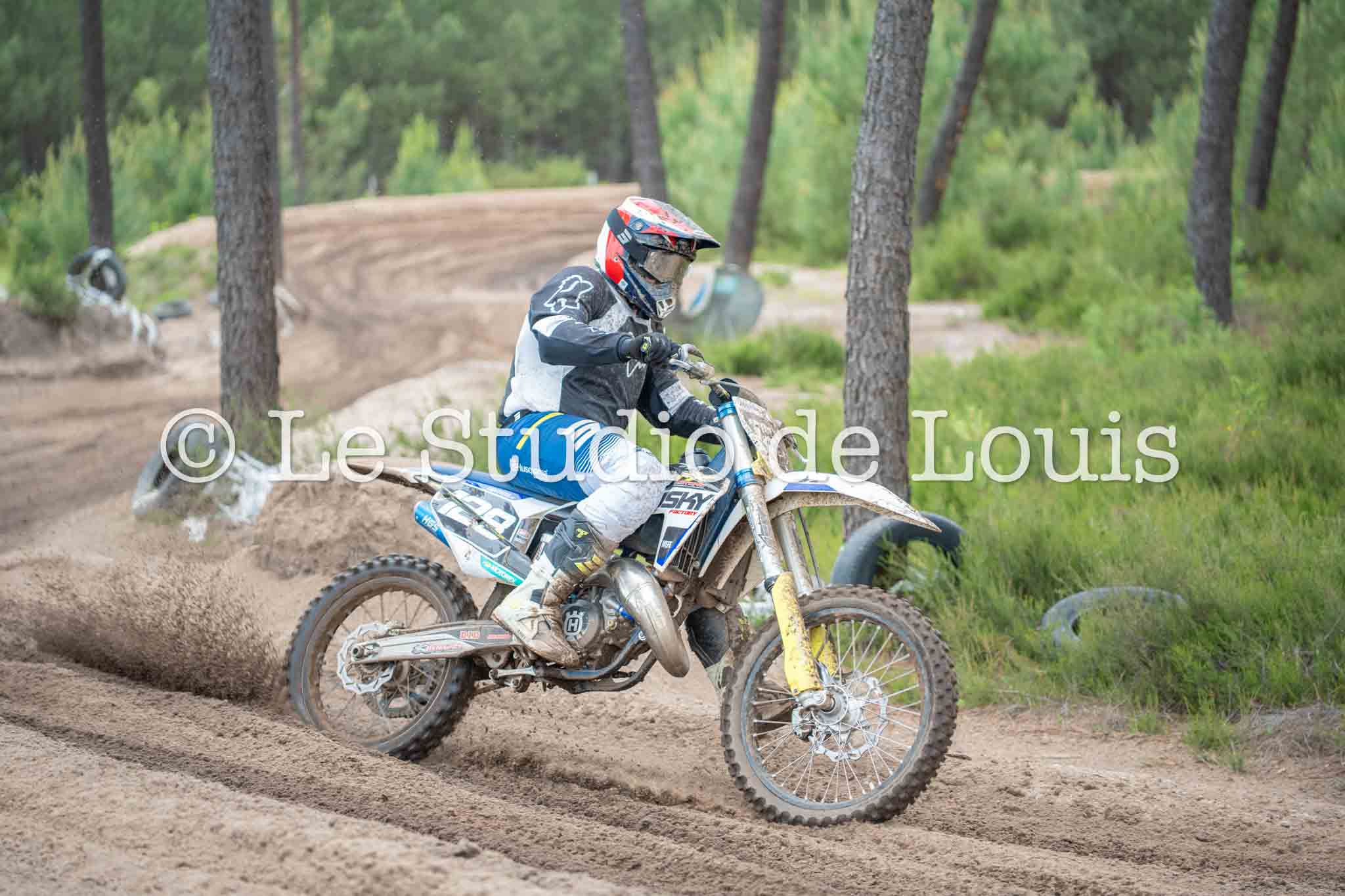 Moto 129