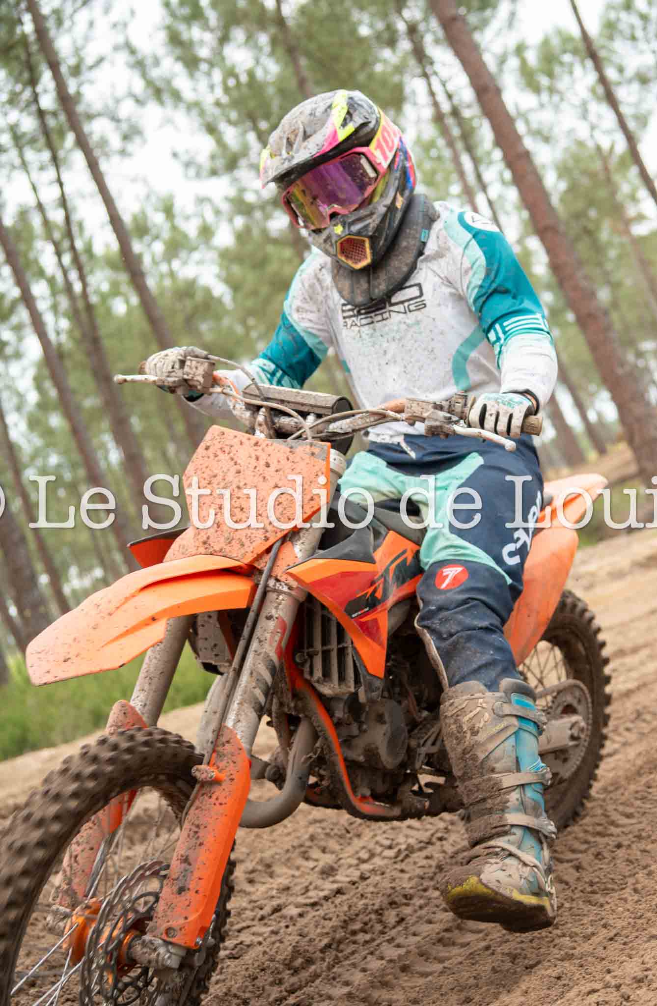 Moto orange