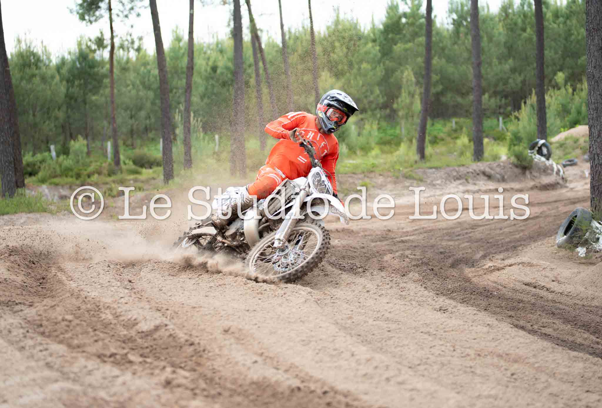 Moto 325