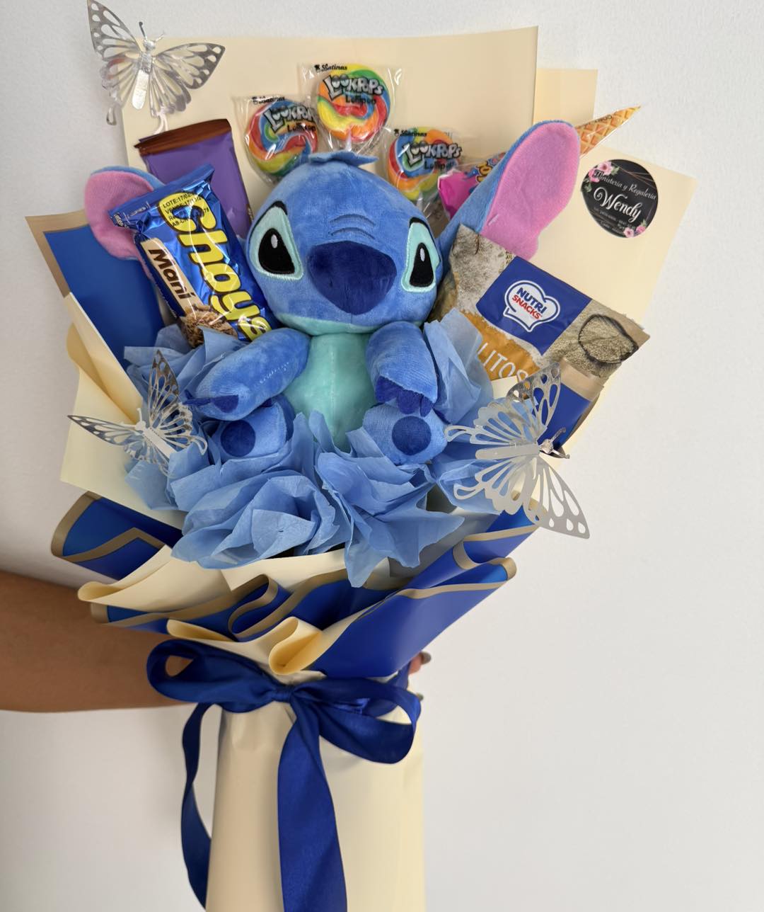 Ramo de regalo Stitch y dulces