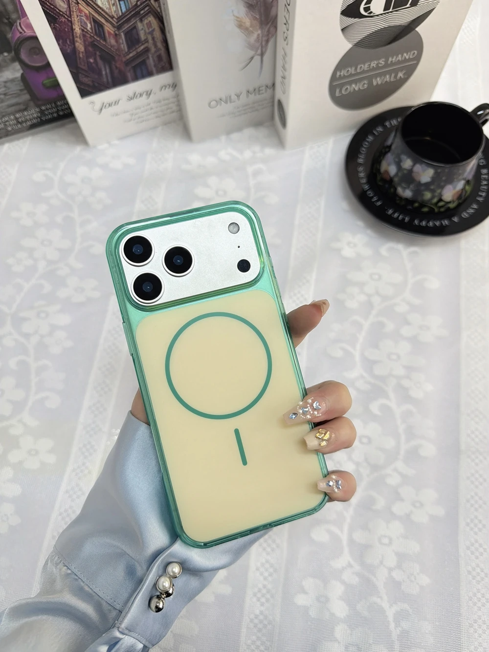 MagSafe Compatible Gradient Phone Case