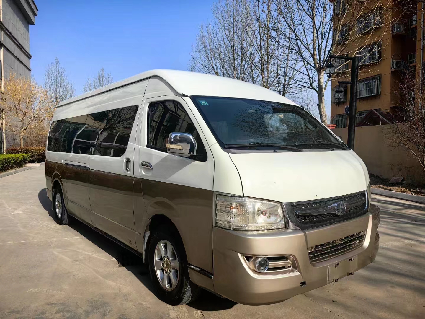 High Roof Passenger Van