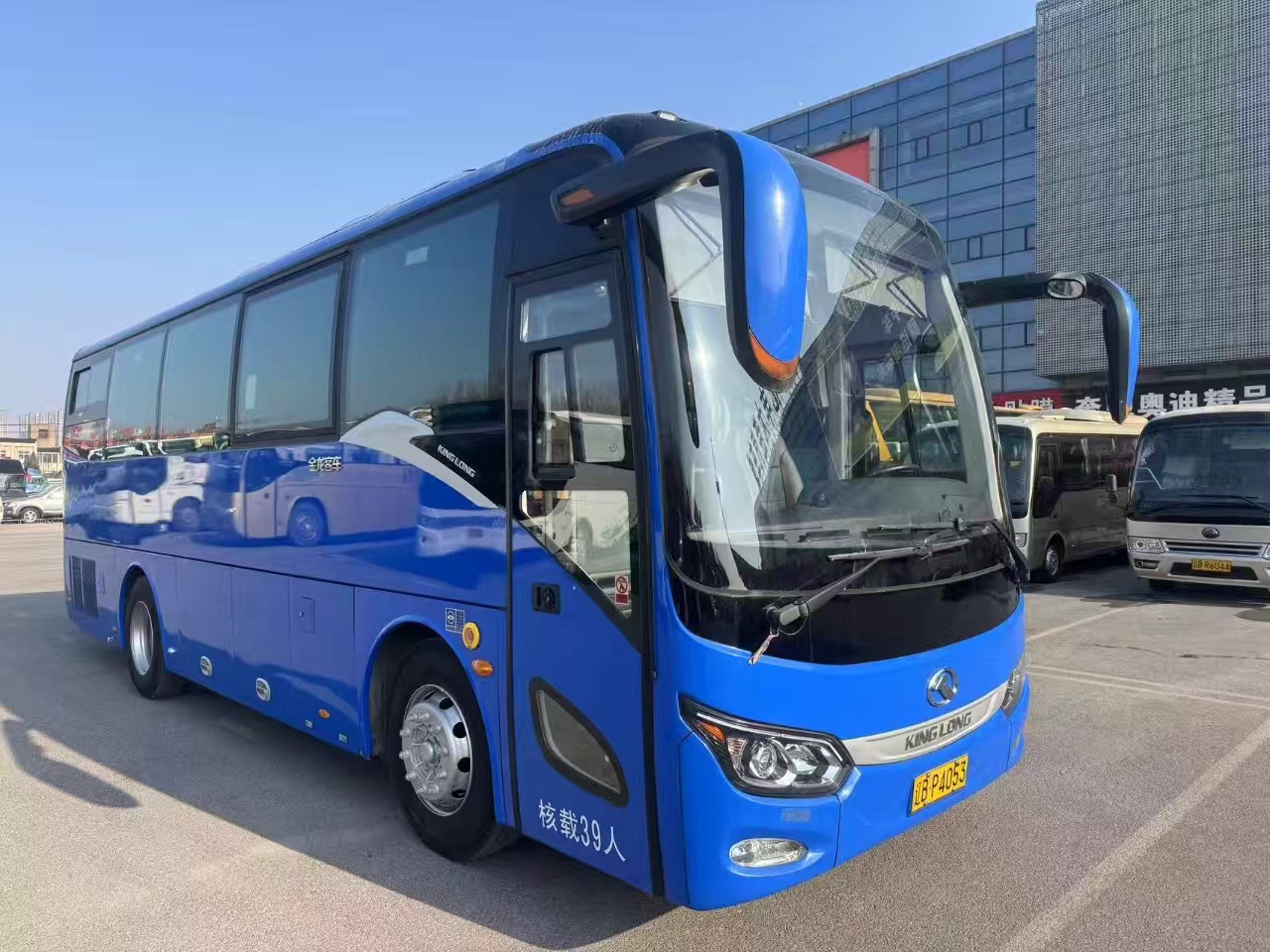 39-Seater Passenger Bus