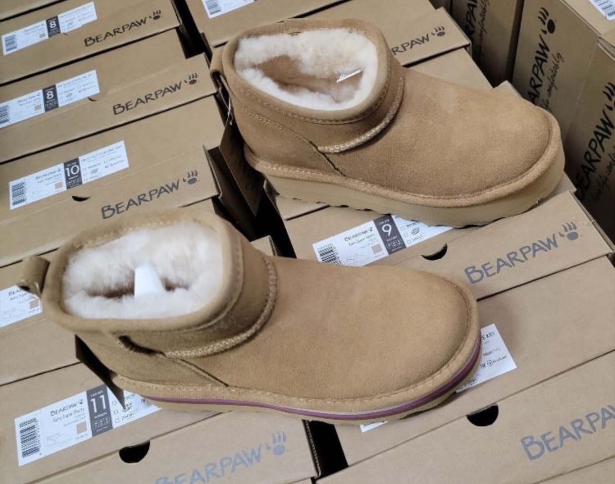 Bearpaw Shearling Boots Pallets