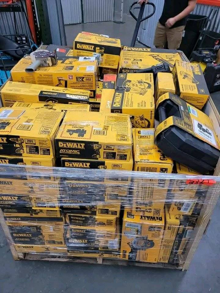 DEWALT Power Tool Pallet