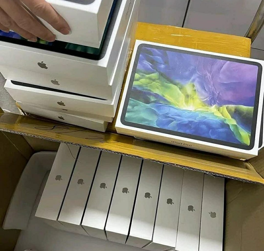 Apple iPad Pro 11" (2021)