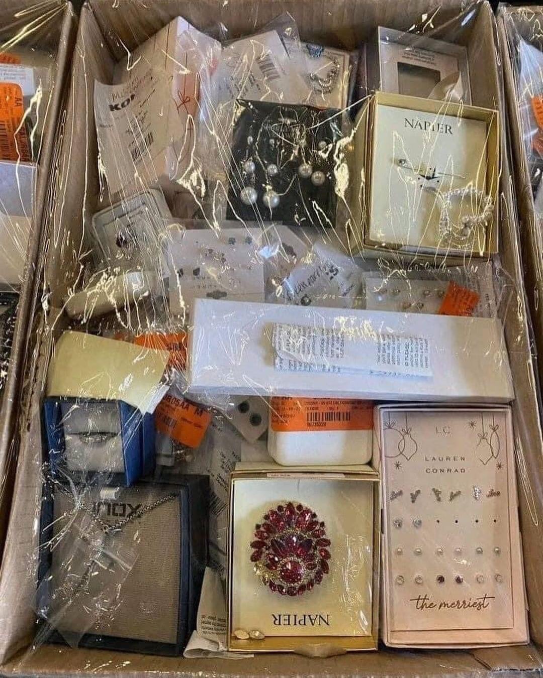 Assorted Fashion Jewelry Set Pallets