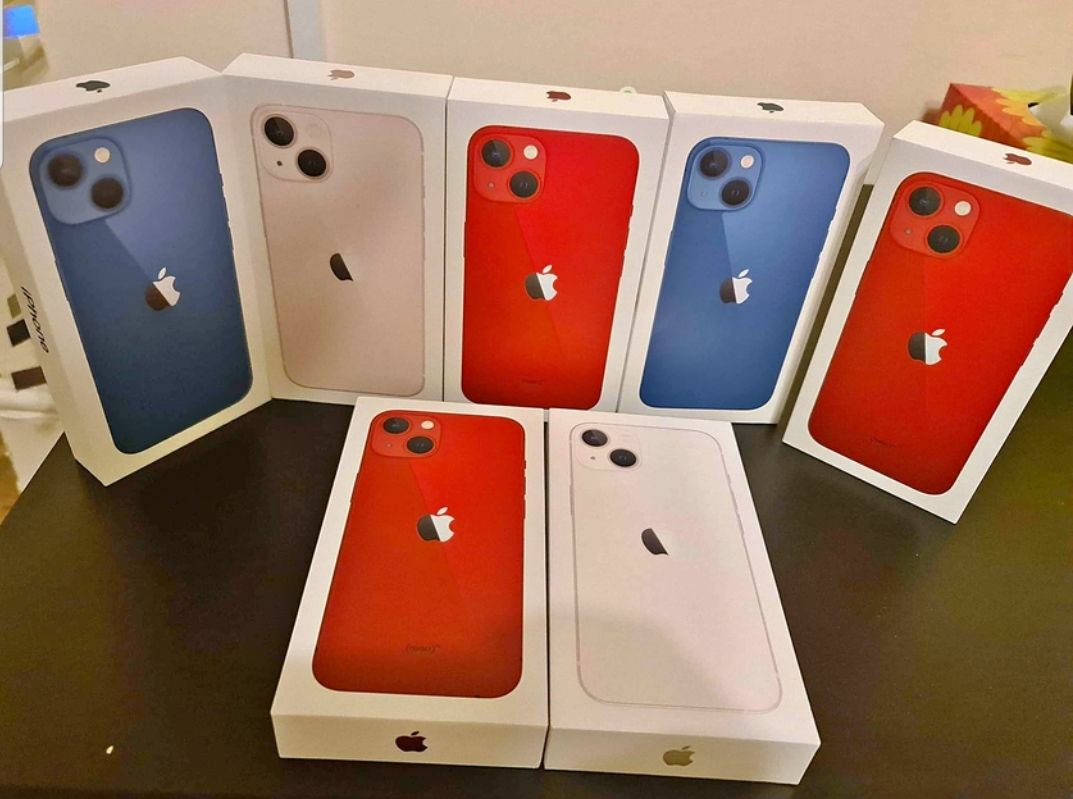 iPhone 13
