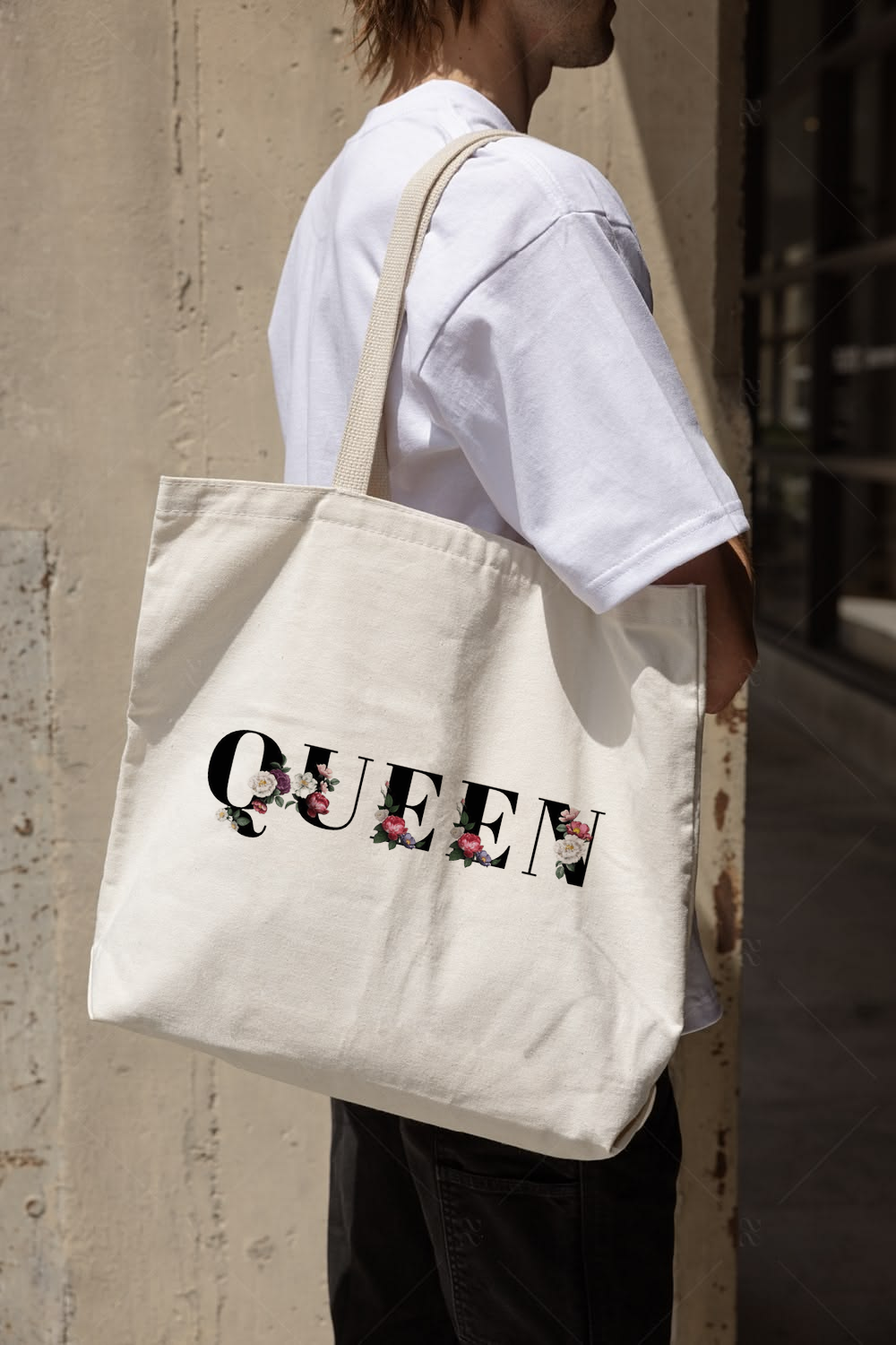 Queen Floral Tote Bag