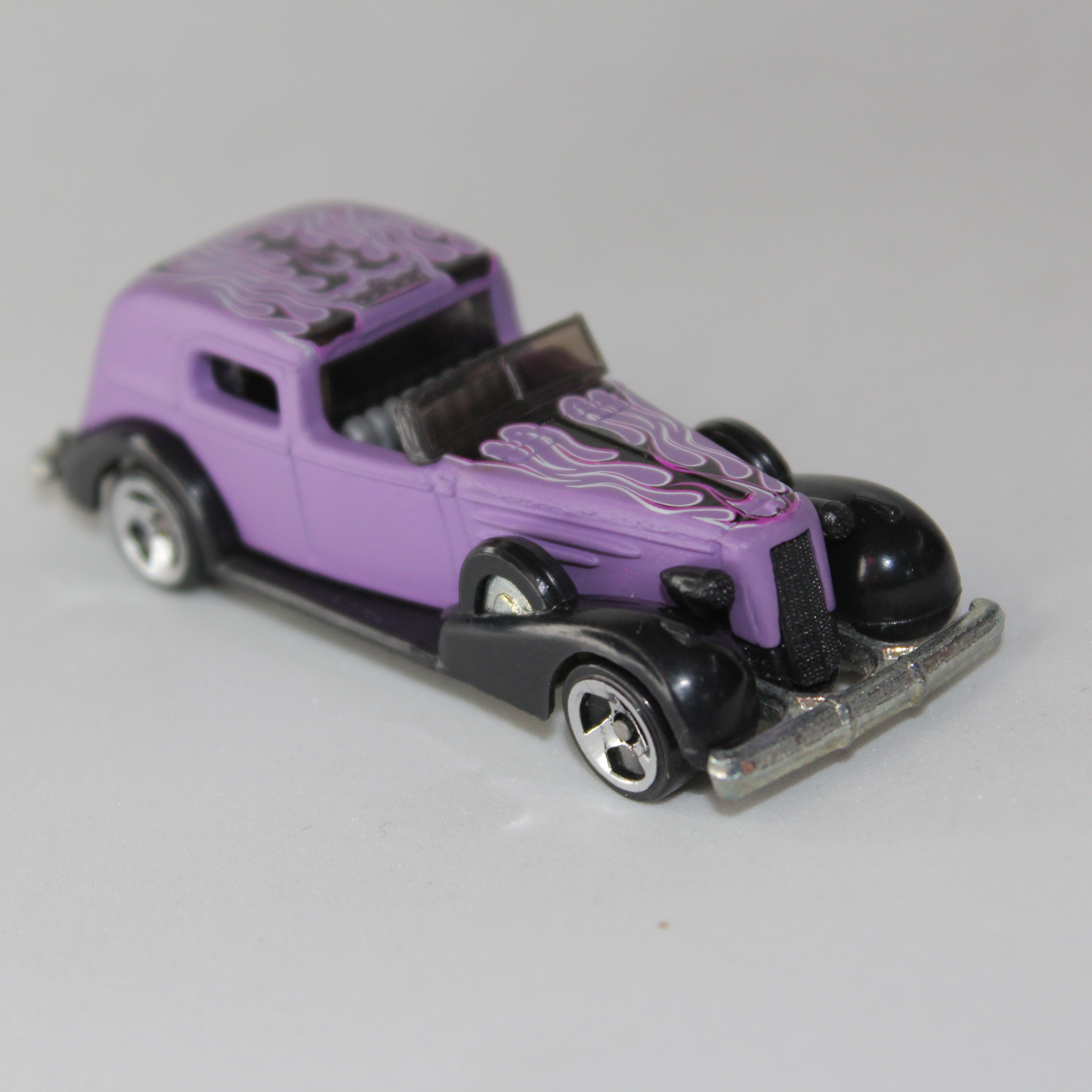 Auto de Juguete Clásico