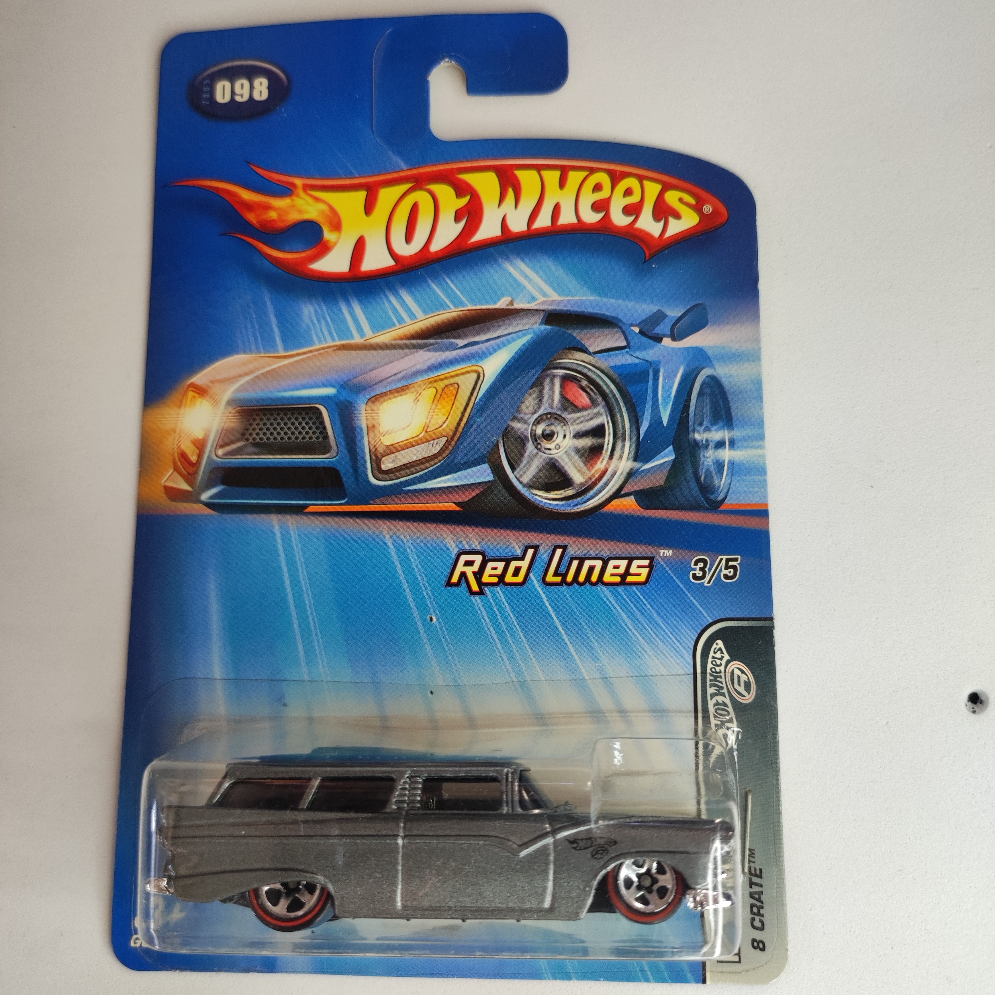 Hot Wheels 8 Crate Red Lines