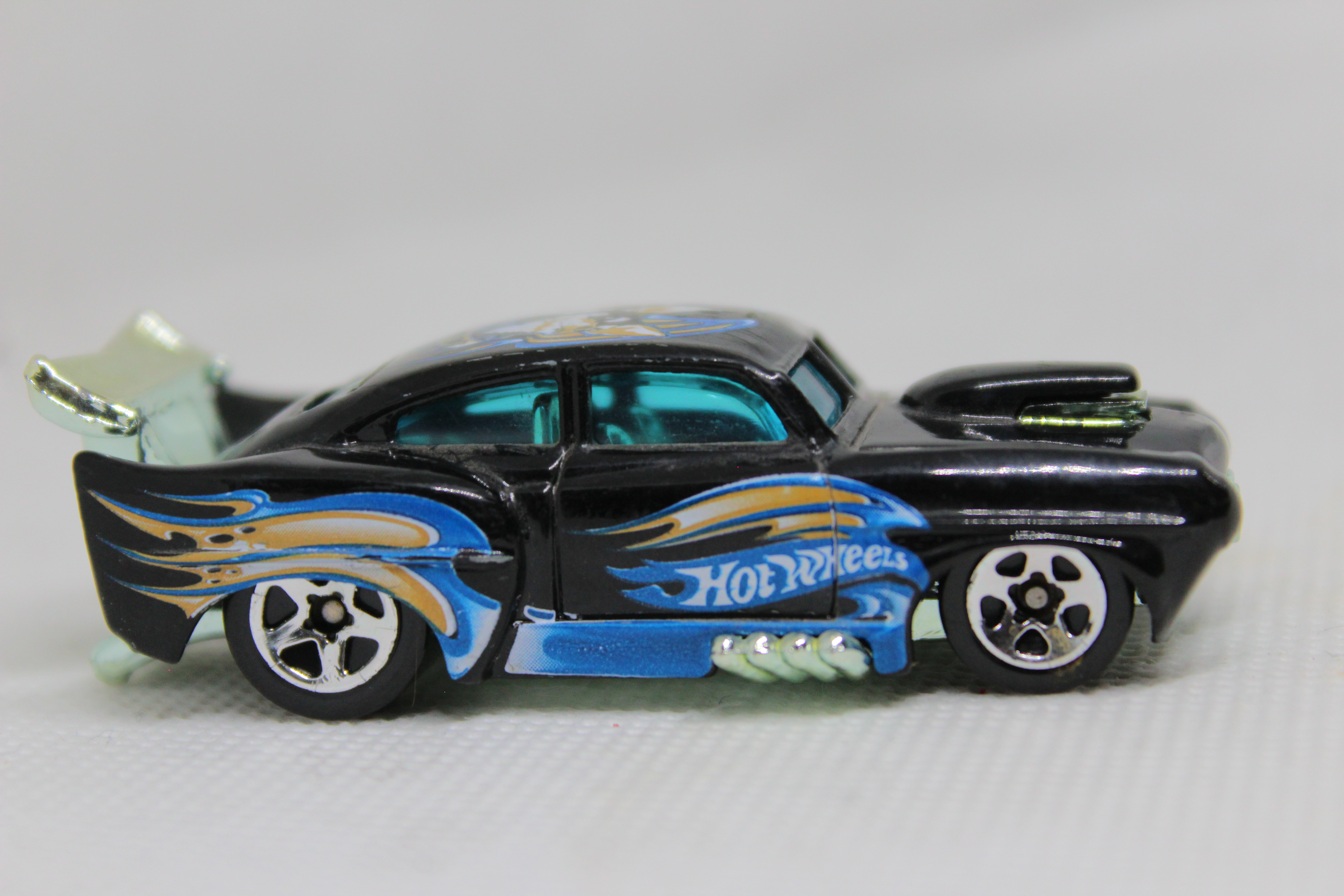 Carrito Hot Wheels clásico