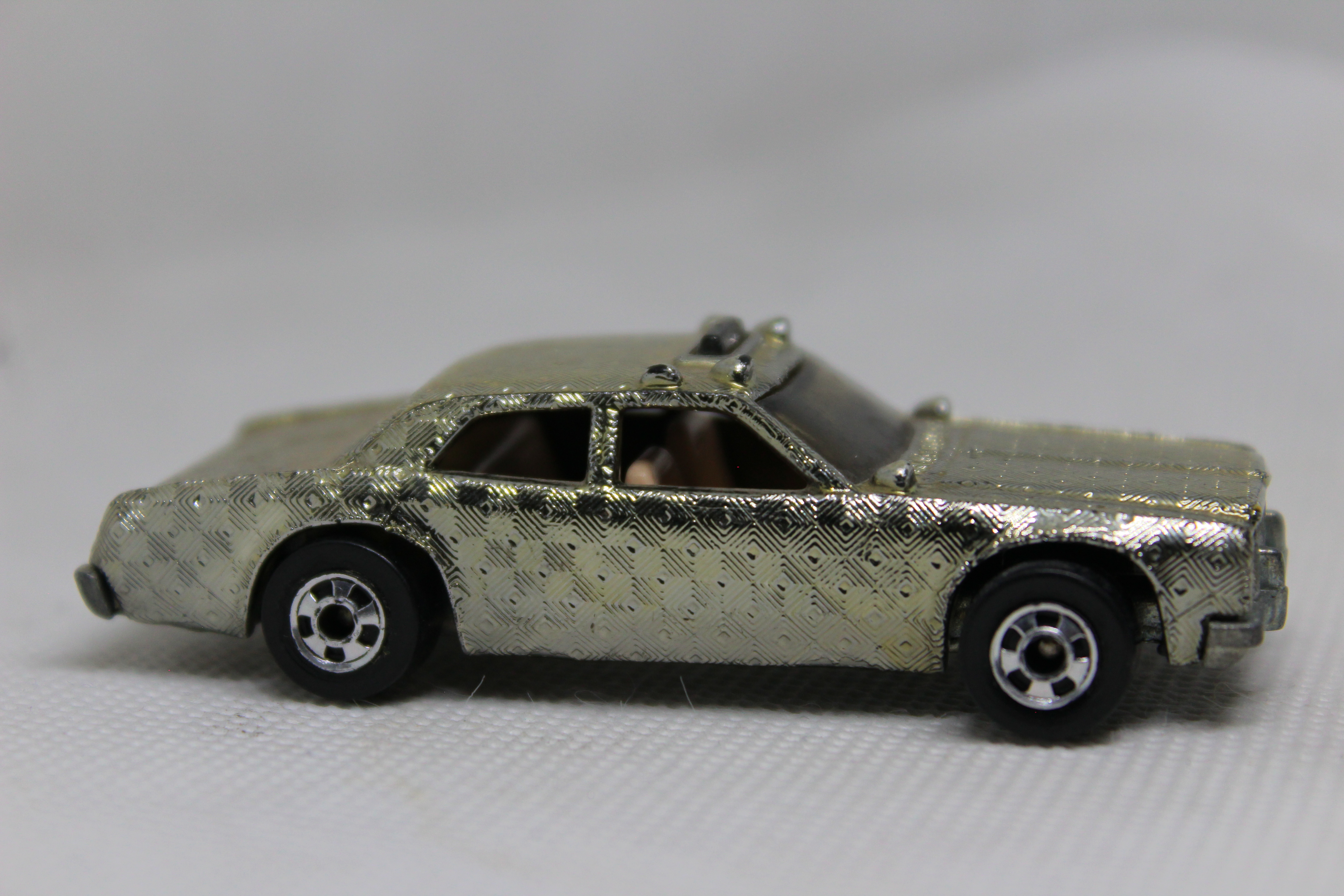 Auto de Juguete Metálico