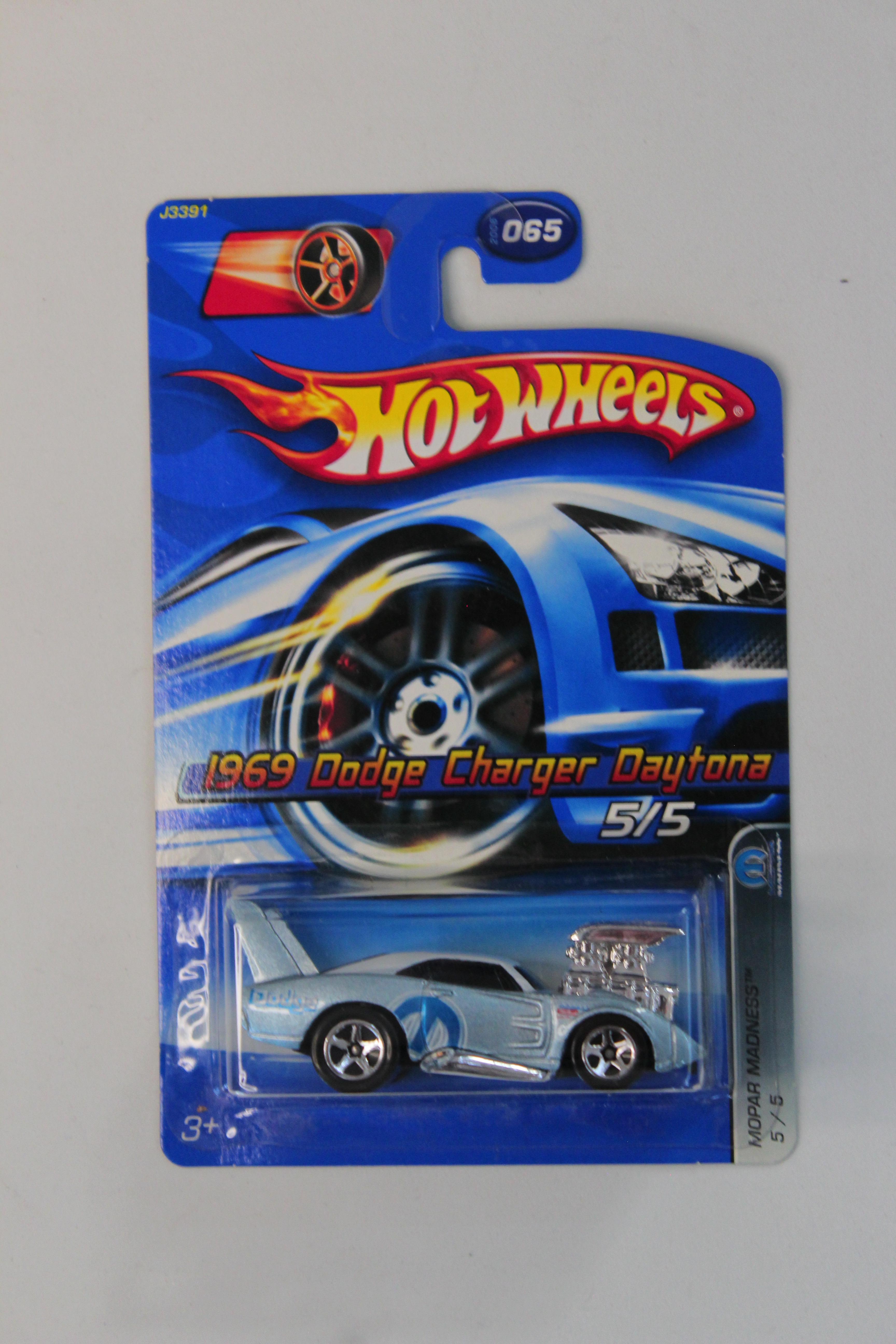 Hot Wheels 1969 Dodge Charger Daytona