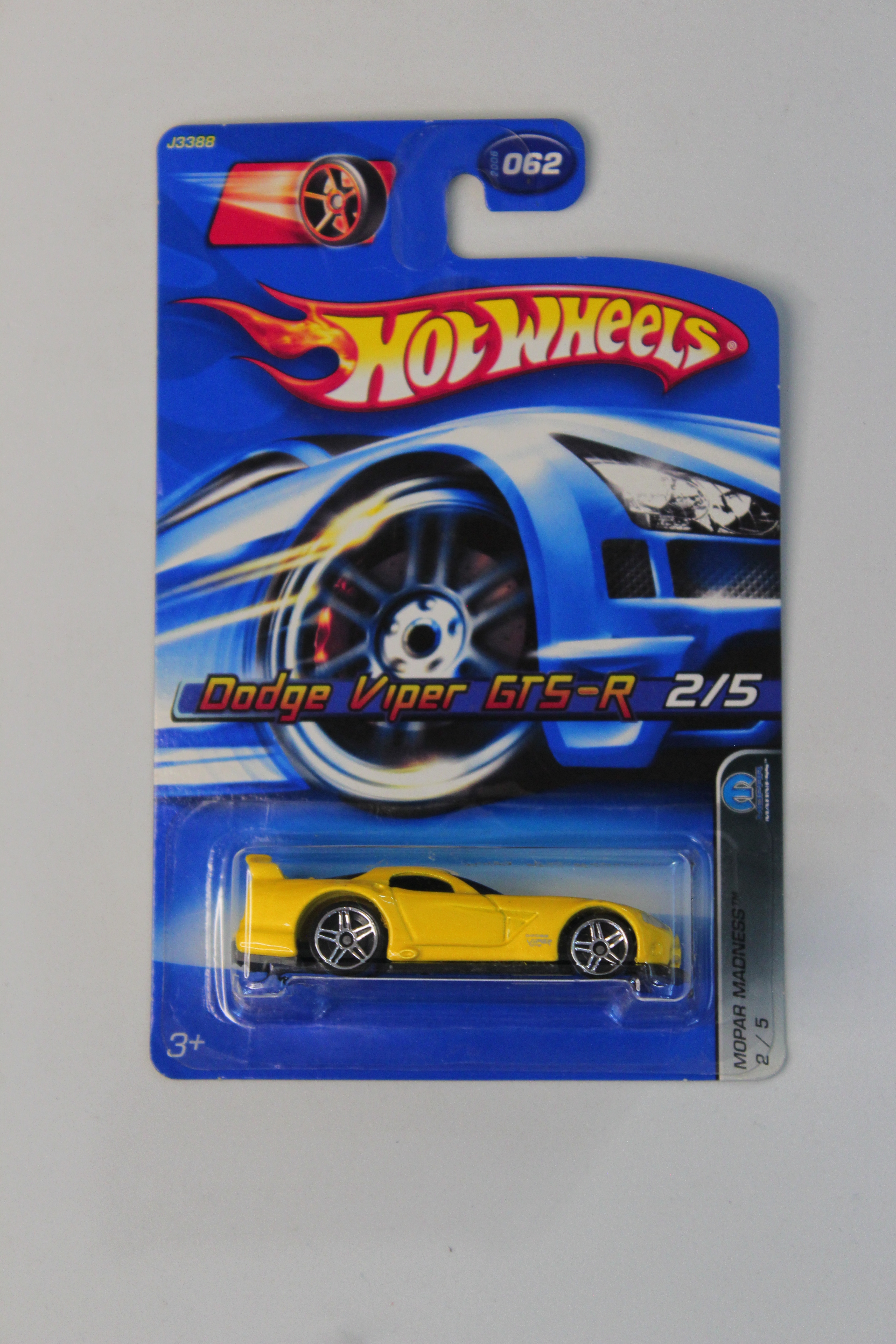 Hot Wheels Dodge Viper GTS-R