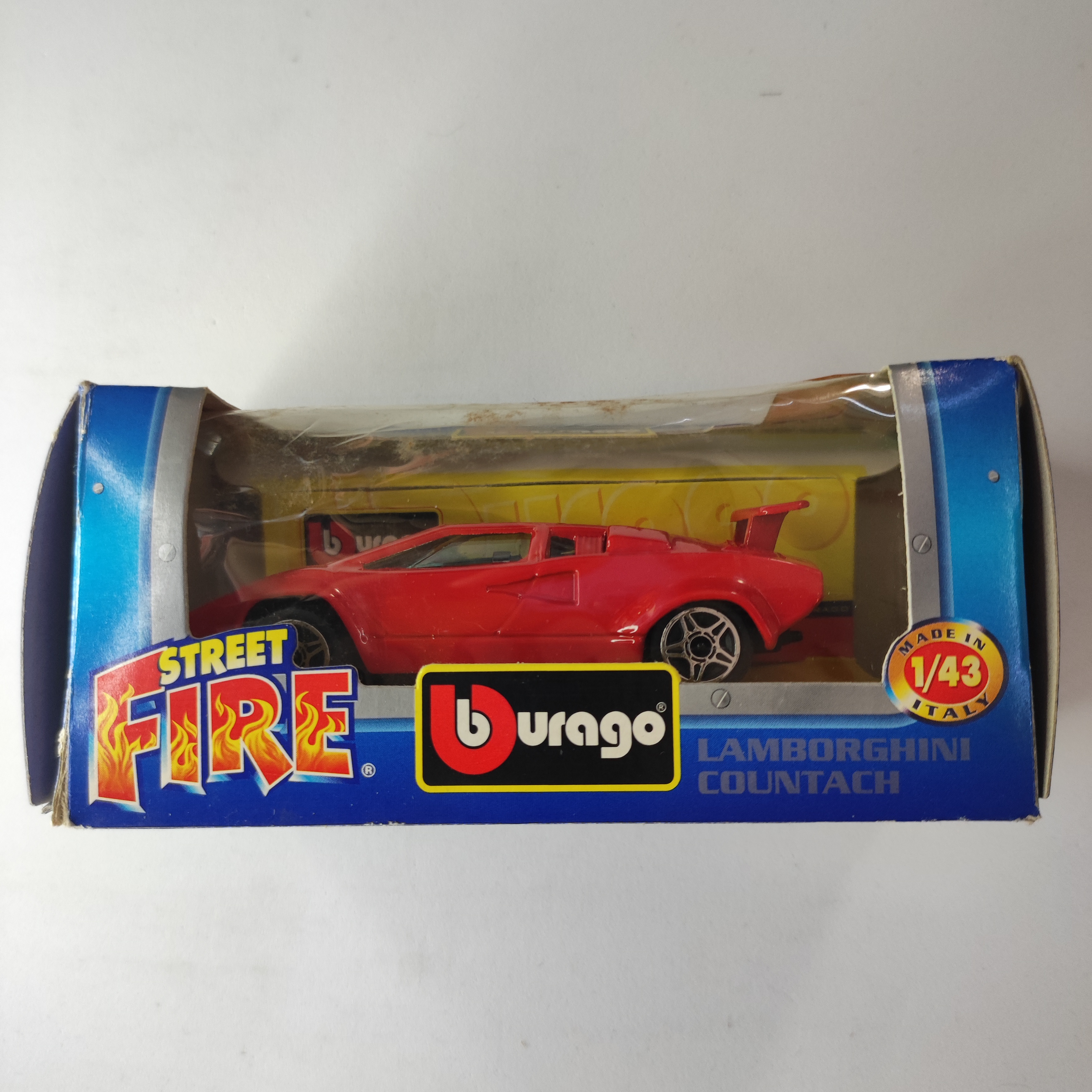 Lamborghini Countach 1:43 Burago