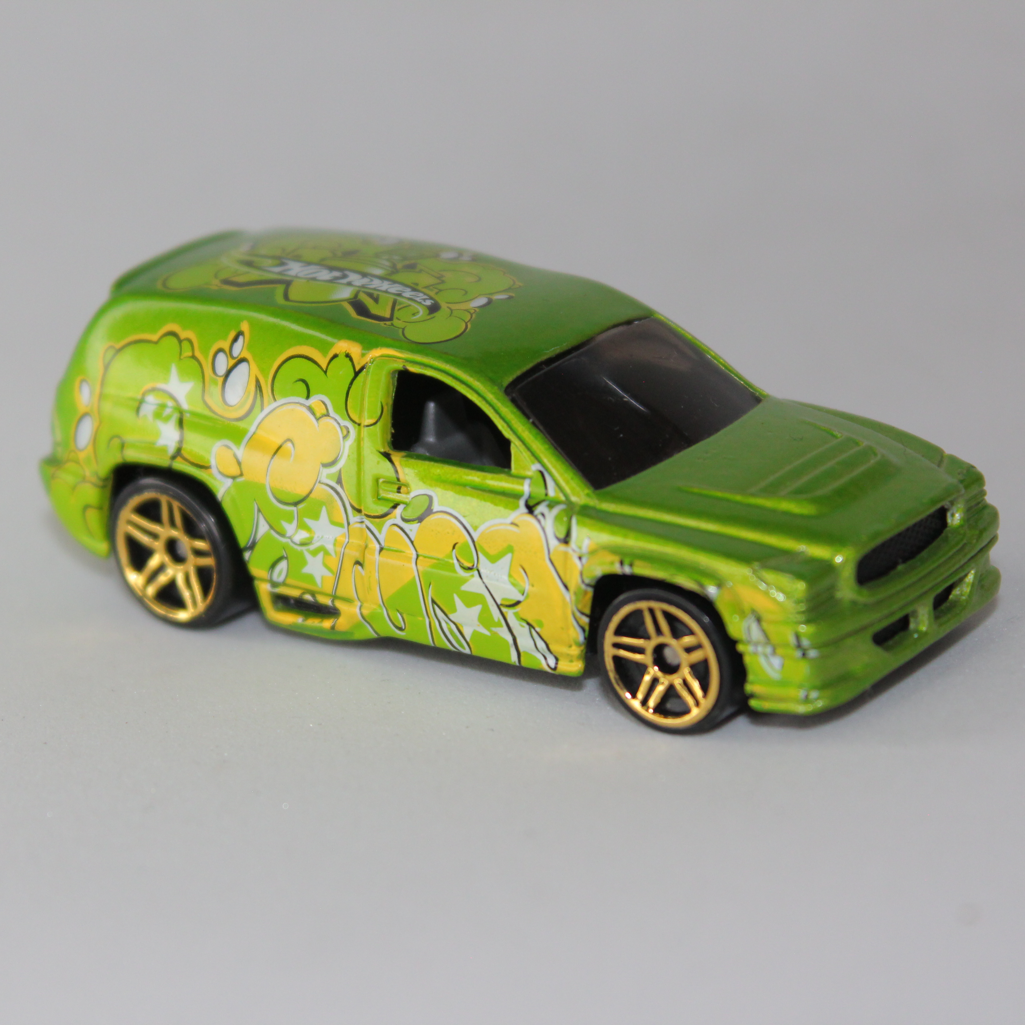 Auto de Juguete Verde Grafiti