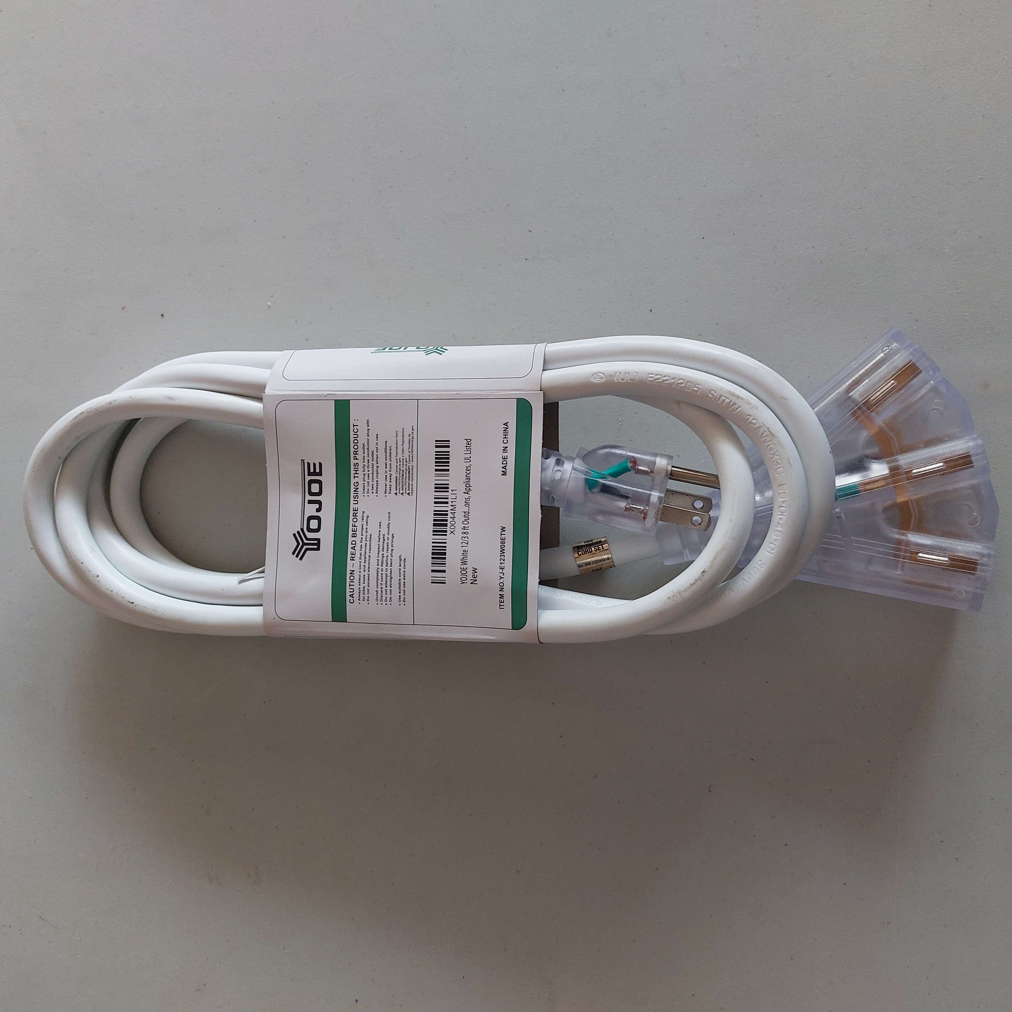 8FT Indoor/Outdoor Extension Cord