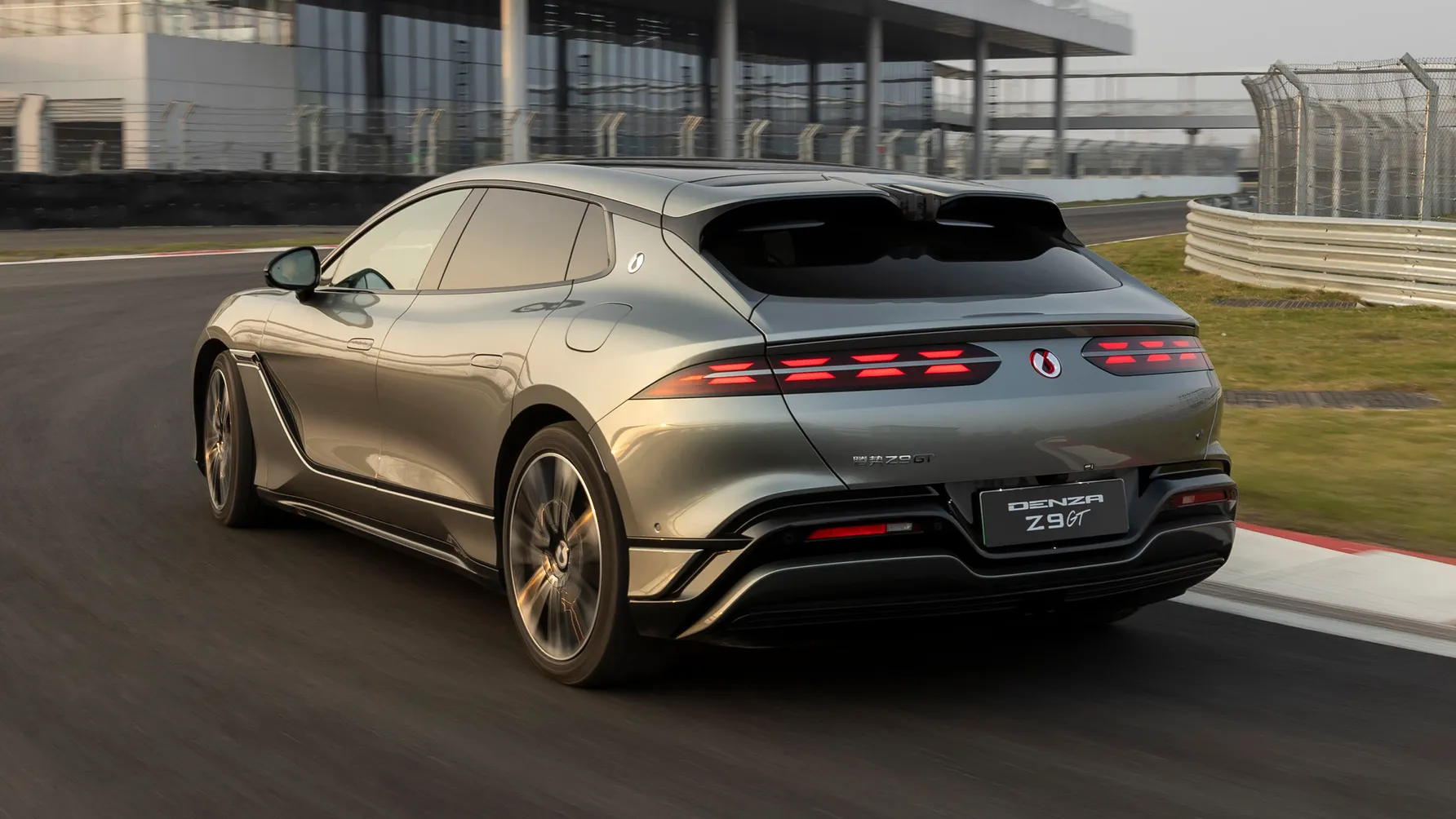 Z9 GT