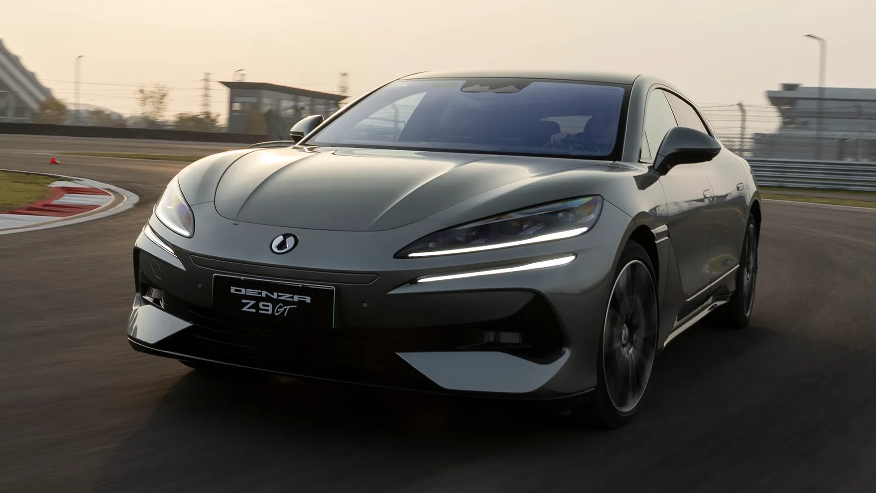 Z9 GT